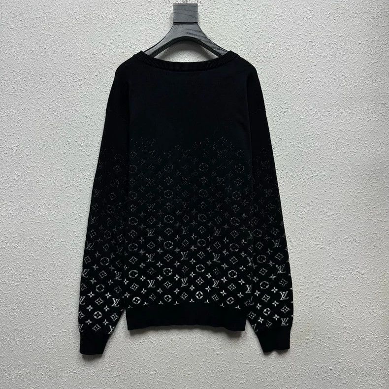 Louis Vuitton Louis Vuitton Black and white gradient LOGO knit pullover Size US XXL / EU 58 / 5 - 2 Thumbnail