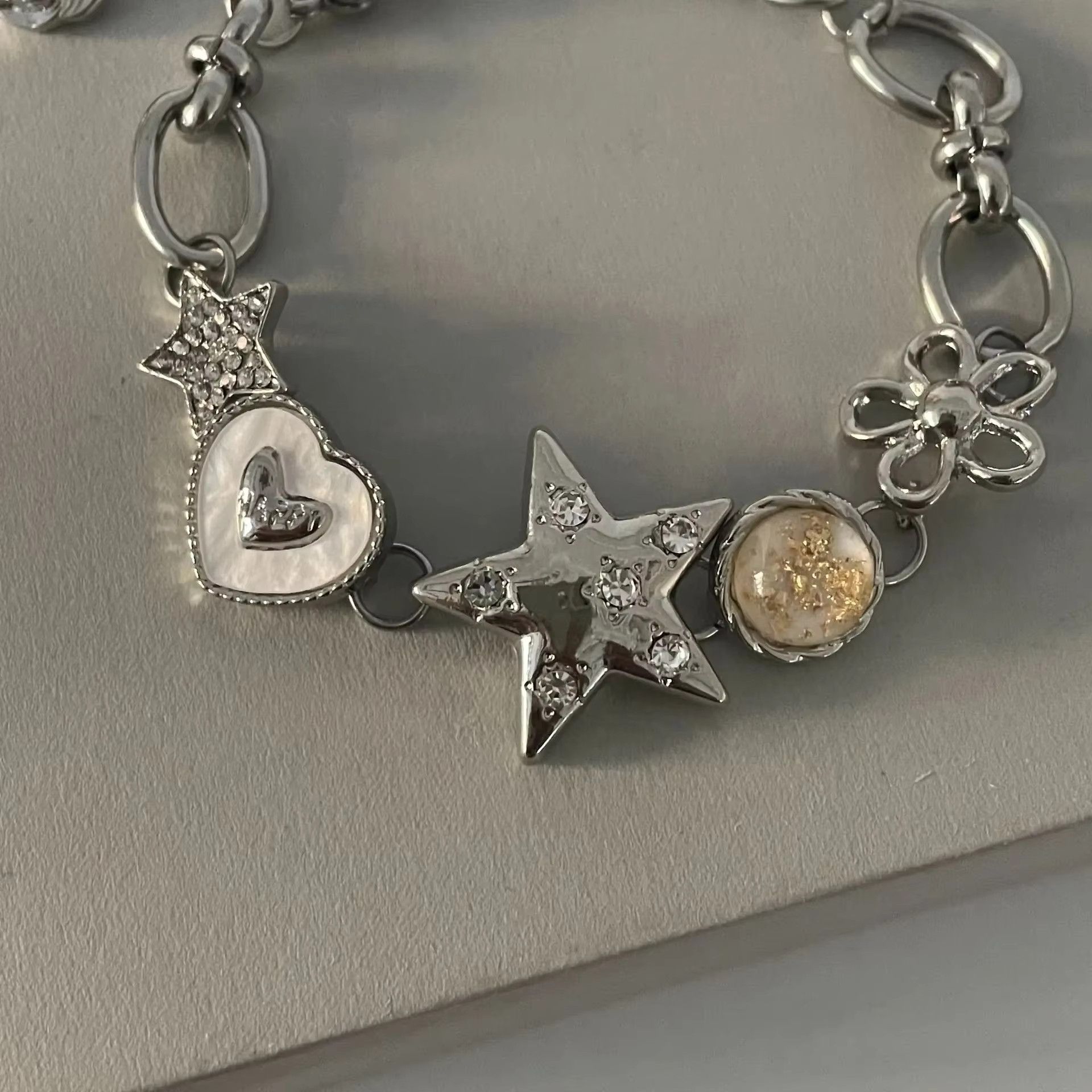 Jewelry Aesthetic Heart Star Chain Bracelet Size ONE SIZE - 5 Thumbnail
