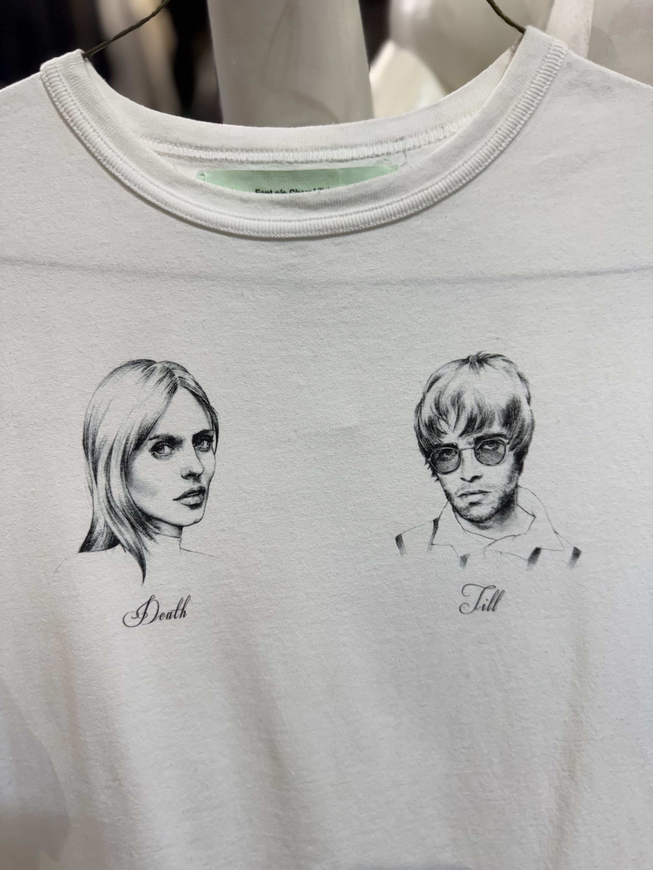 Off-White Off-White by Virgil Albloh, font Charaf Tajer Size US S / EU 44-46 / 1 - 4 Thumbnail