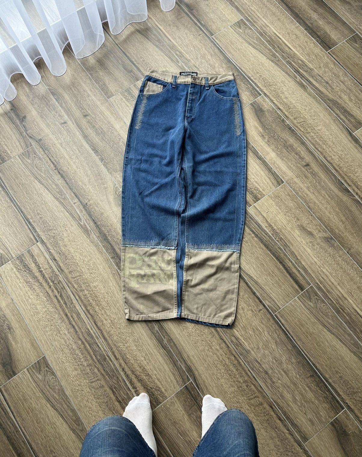Phat Farm × Vintage Vintage Phat Farm big logo Rap baggy jeans mens Size US 34 / EU 50 - 1 Thumbnail