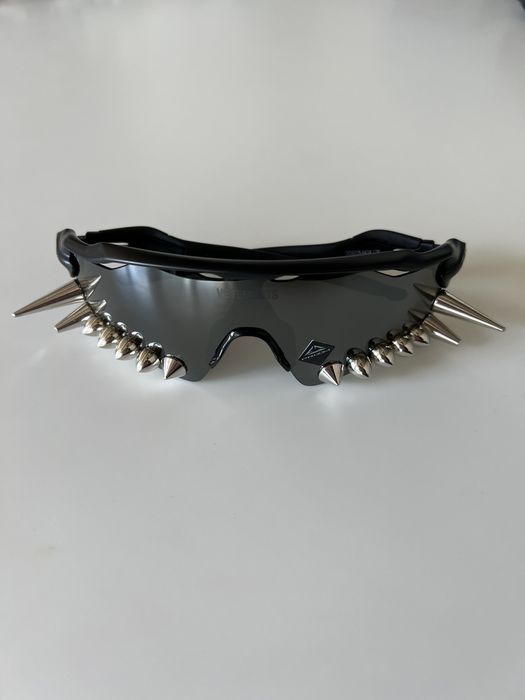 Vetements cheap oakley glasses