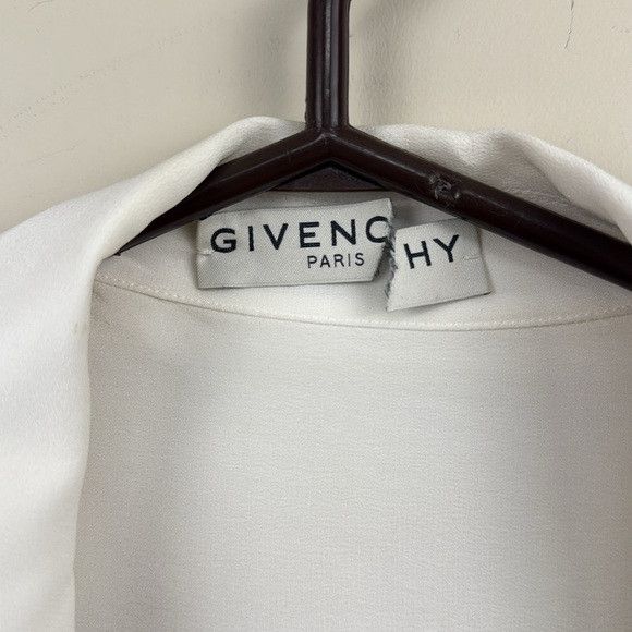 Givenchy GIVENCHY white silk logo scarf collared sleeveless blouse 10 Size L / US 10 / IT 46 - 9 Thumbnail