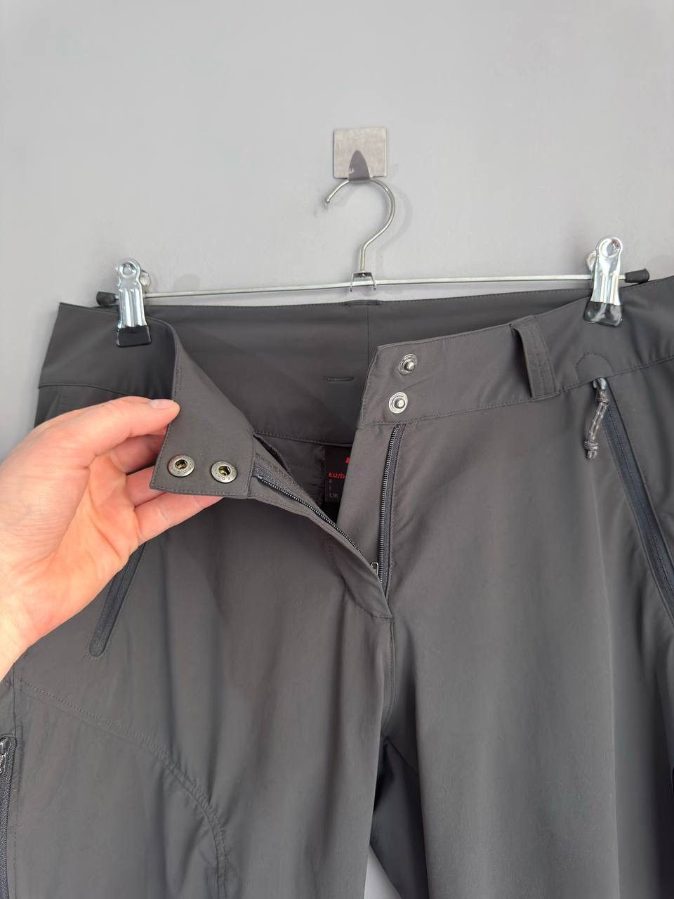 Mammut Mammut Women's Outdoor Hiking Lightweight Pants, UK14 / US10 Size 32" / US 10 / IT 46 - 15 Thumbnail