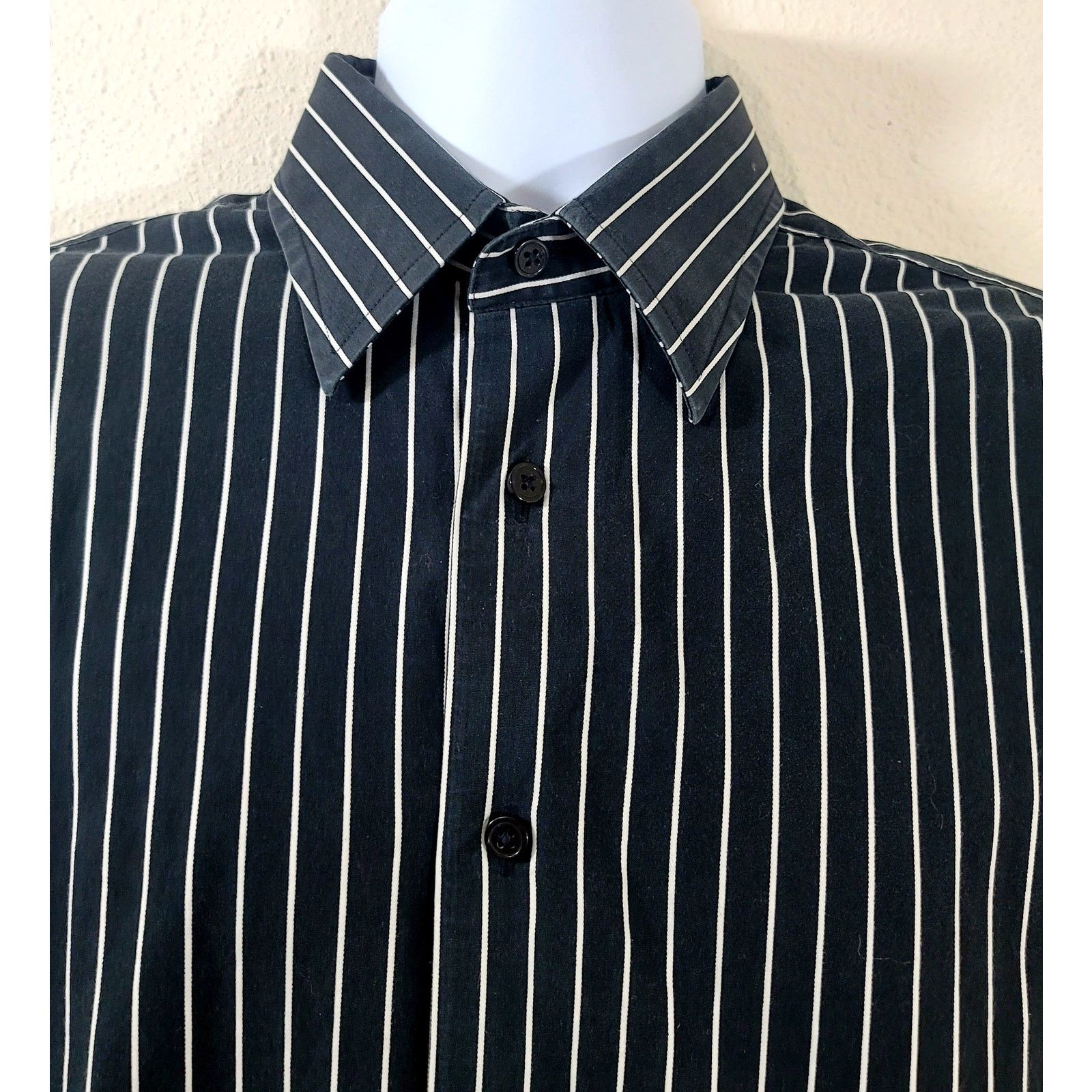 Express Express 1MX Black White Stripe Button Shirt Medium 15 15.5 Size US M / EU 48-50 / 2 - 6 Thumbnail