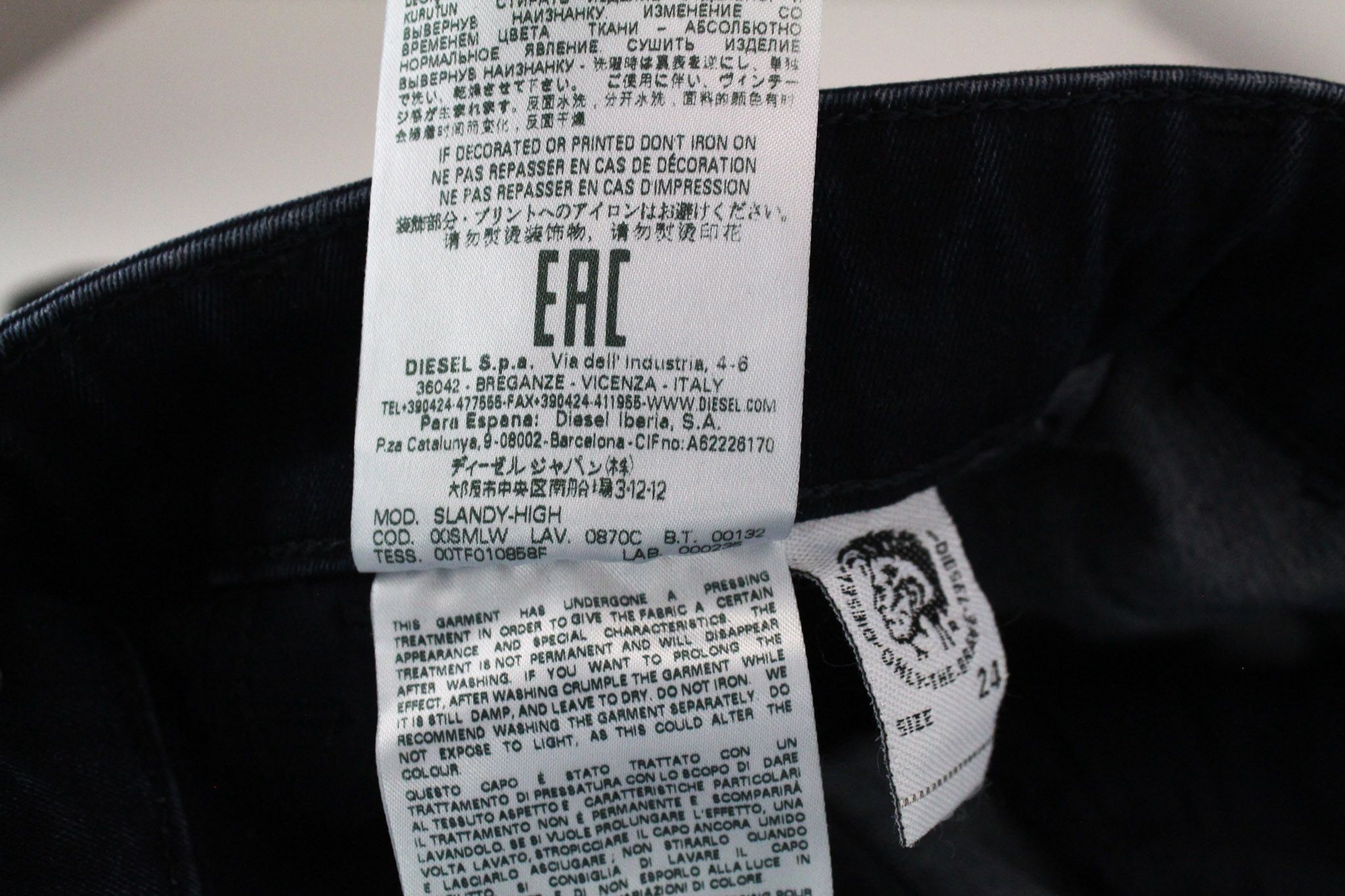 Diesel SLANDY-HIGH 0870C W24/L30 Blue Distress Jeans 70288 Size 24" / US 00 / IT 34 - 8 Thumbnail