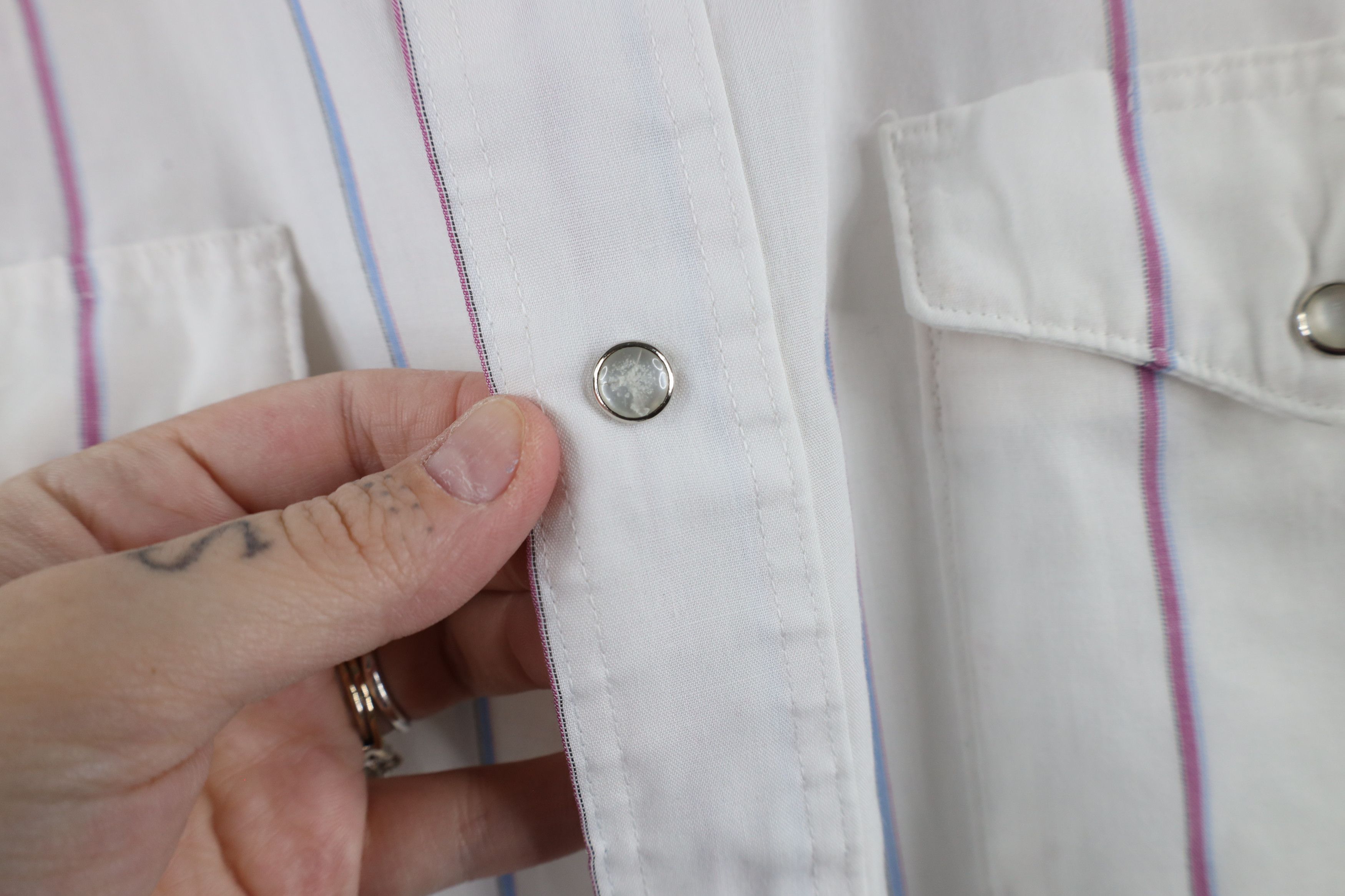 Vintage × Wrangler Vintage 90s Wrangler Sheer Striped Western Button Shirt USA Size US L / EU 52-54 / 3 - 8 Thumbnail