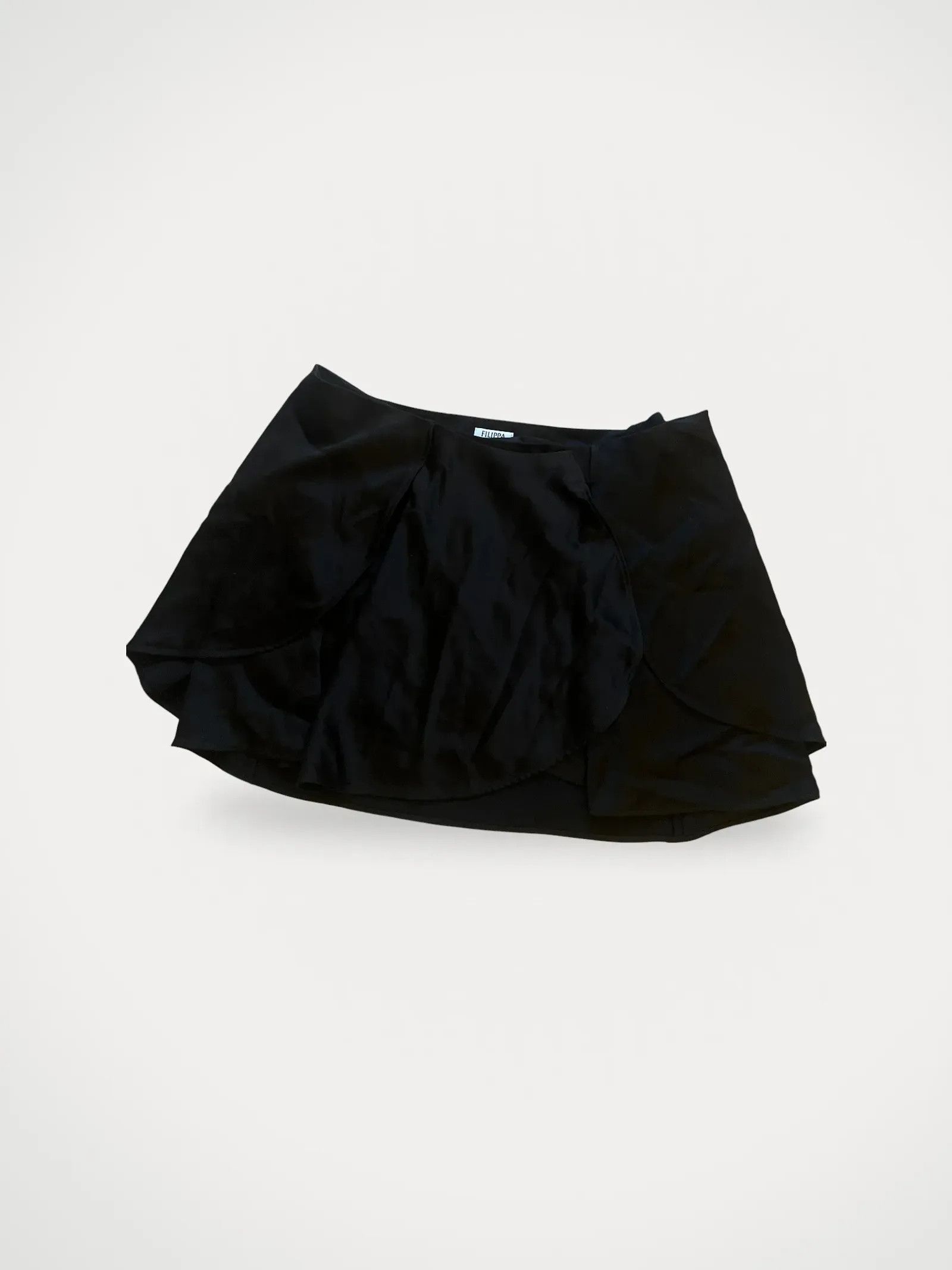Filippa K Filippa K Satin Pocket Wrap Skirt Skirt Size 26" / US 2 / IT 38 - 1 Thumbnail