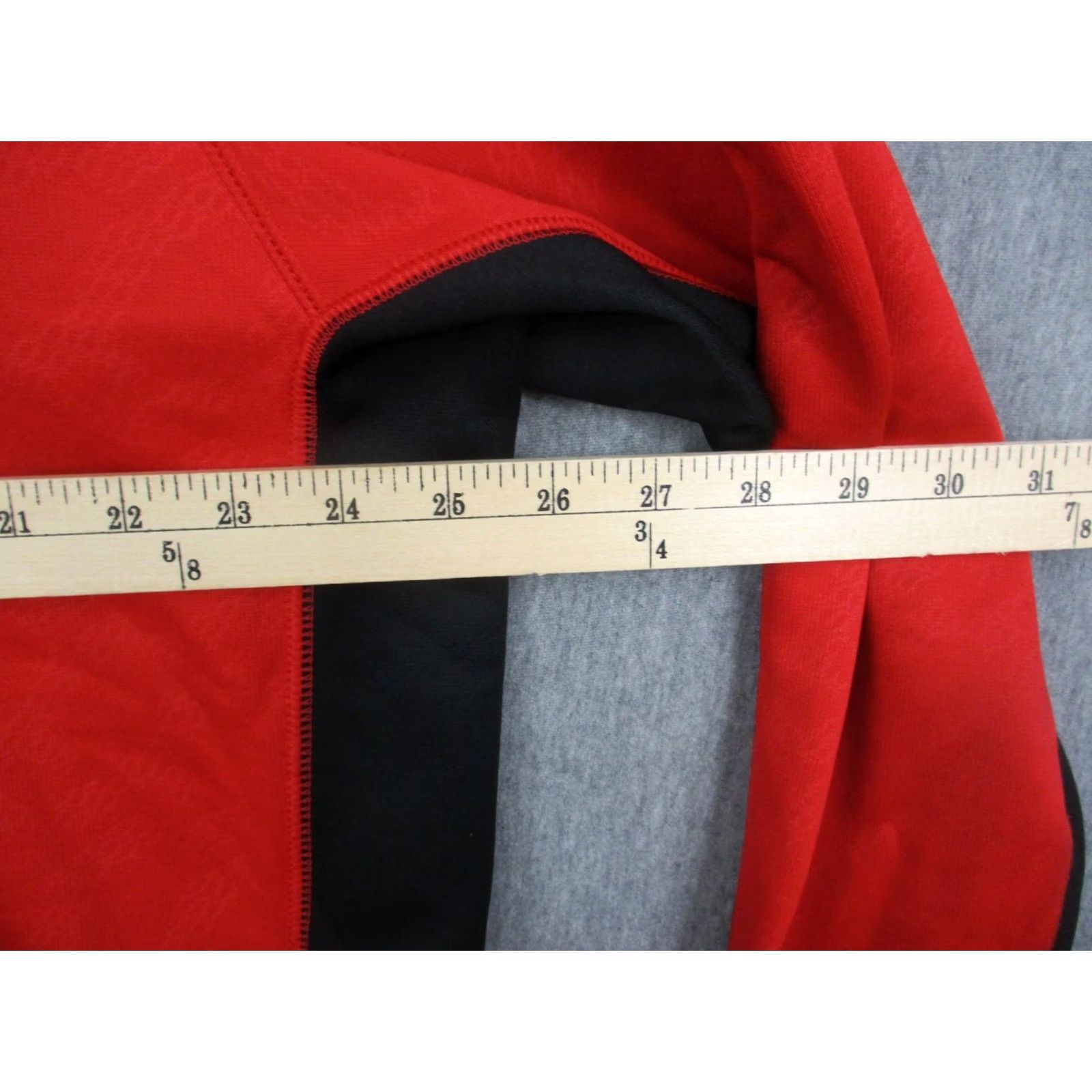 Nike Georgia Bulldogs Nike Therma-Fit Hoodie Mens XL Red Pullover NCAA Football Graphic Print Logo Gameday Varsity Comfort Size US XL / EU 56 / 4 - 6 Thumbnail