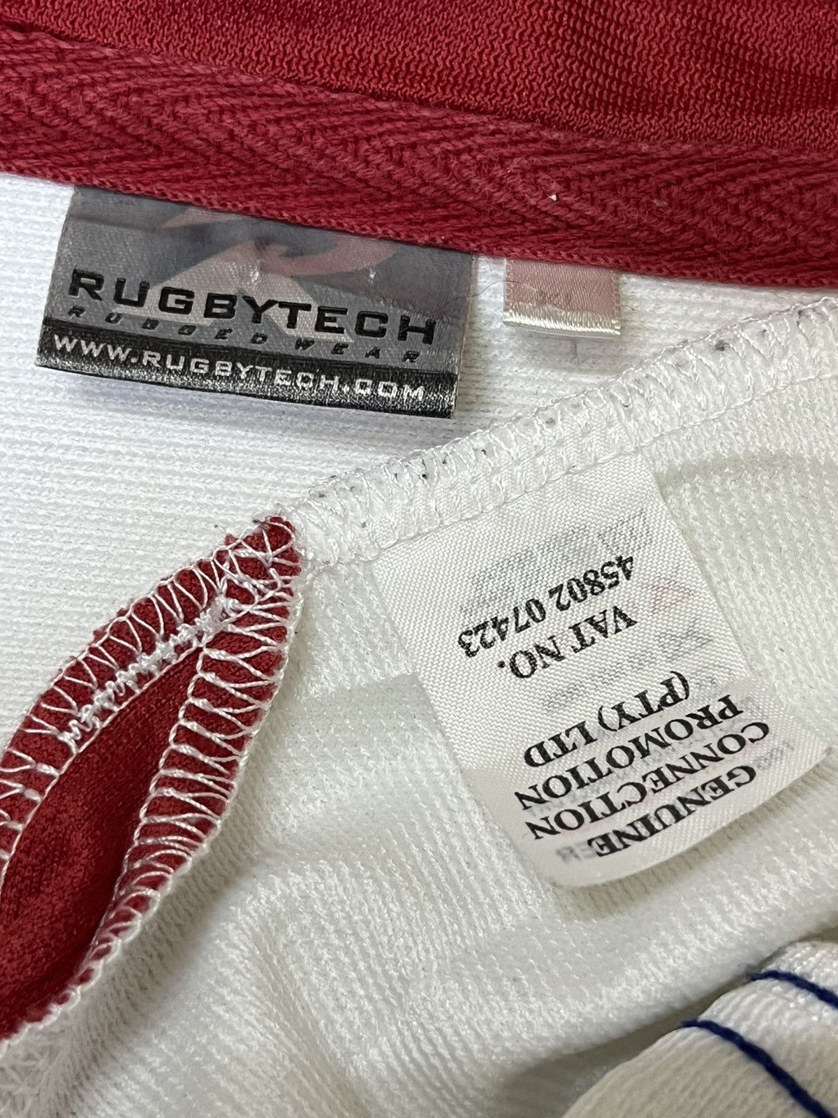 Canterbury of New Zealand VINTAGE Y2K PACIFIC ISLANDERS RUGBY UNION 2006 #9 JERSEY Size US XL / EU 56 / 4 - 16 Thumbnail