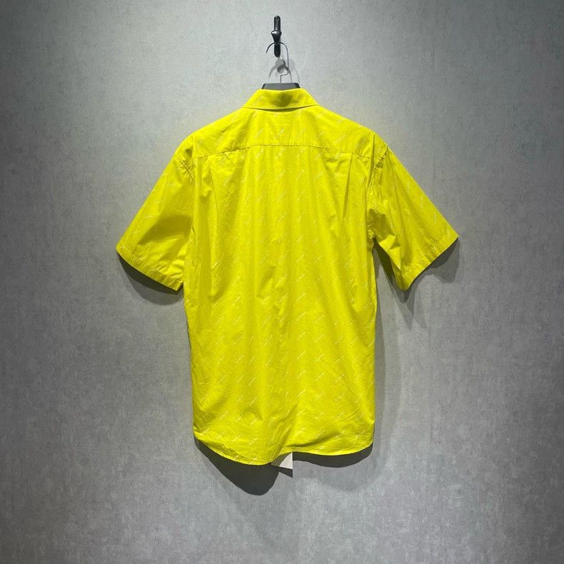 Balenciaga Balenciaga size 38 Full Print Logo Short Sleeve Shirt Size L / US 10 / IT 46 - 2 Thumbnail
