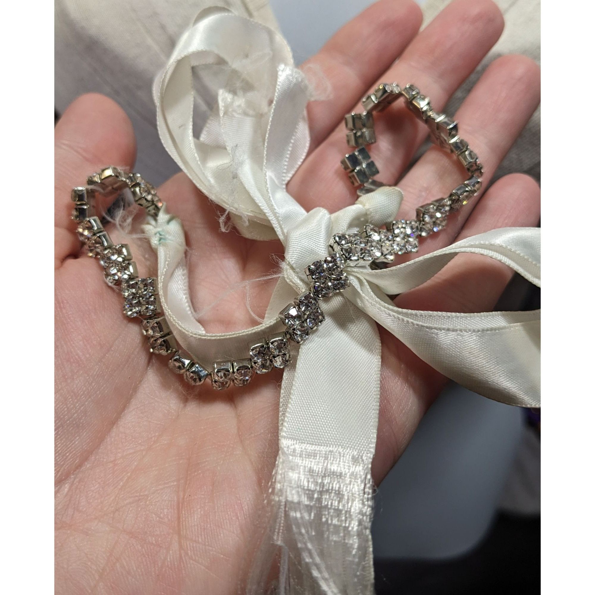 Other Retro Glam Sparkly Rhinestone Tie On Necklace Size ONE SIZE - 6 Thumbnail