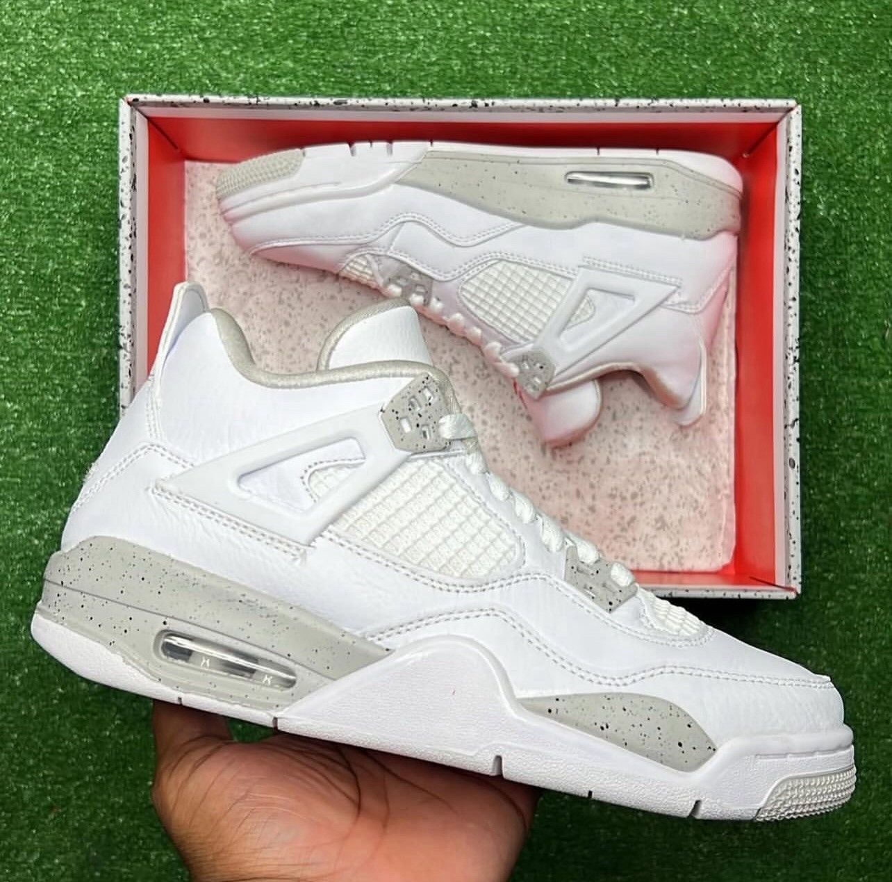 Jordan Brand Air Jordan 4 Retro GS ‘ White Oreo ‘ Size US 6 / EU 39 - 3 Thumbnail