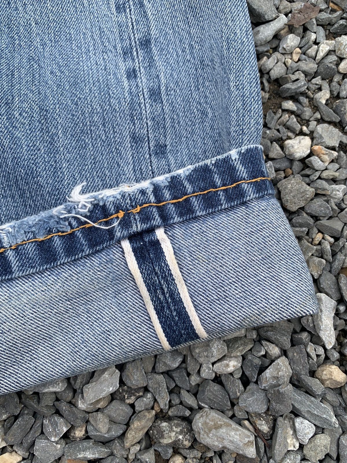 Kapital VINTAGE LEVIS 501XX BIG E SELVEDGE DAMAGE DISTRESSED DENIM Size US 30 / EU 46 - 11 Thumbnail