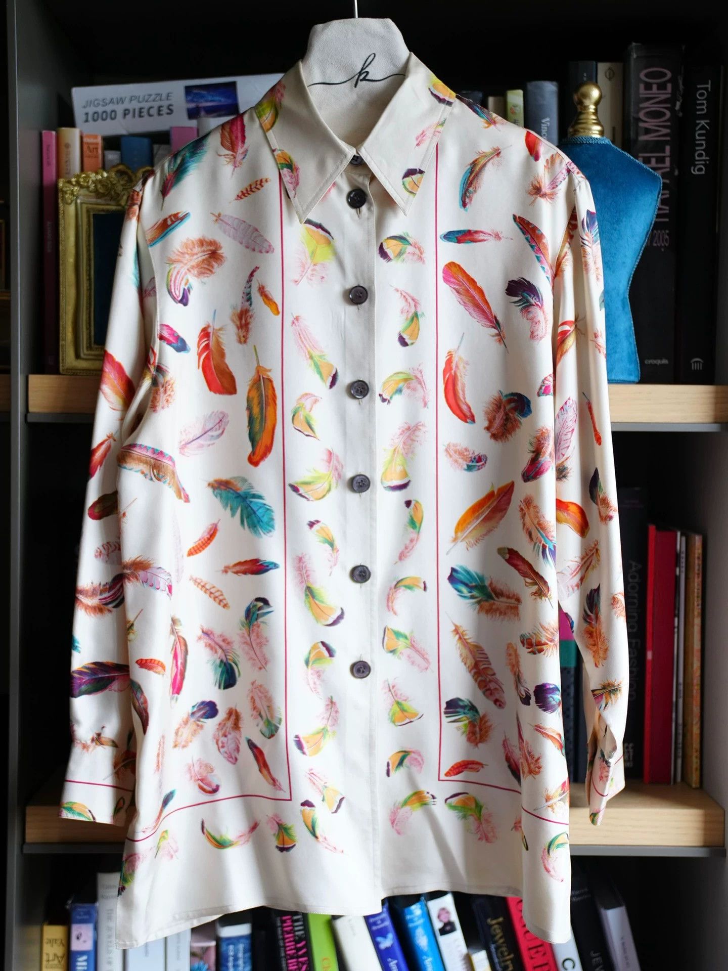 Hermes Hermes Plumes Silk Feather Print Vintage Shirt Fr40 Size M / US 6-8 / IT 42-44 - 2 Thumbnail