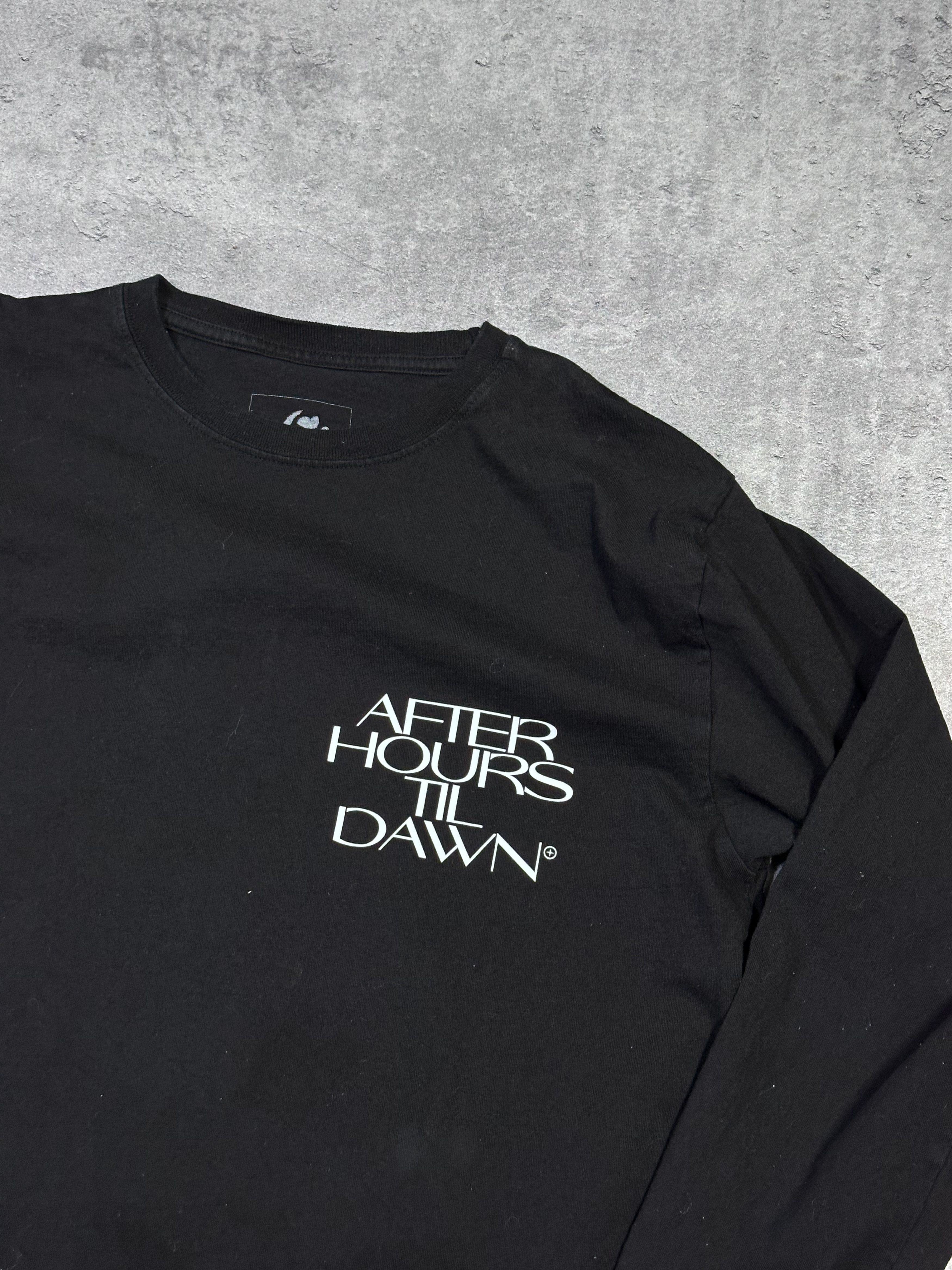 The Weeknd Global stadium tour the weeknd xoxo black longsleeve Size US M / EU 48-50 / 2 - 5 Thumbnail