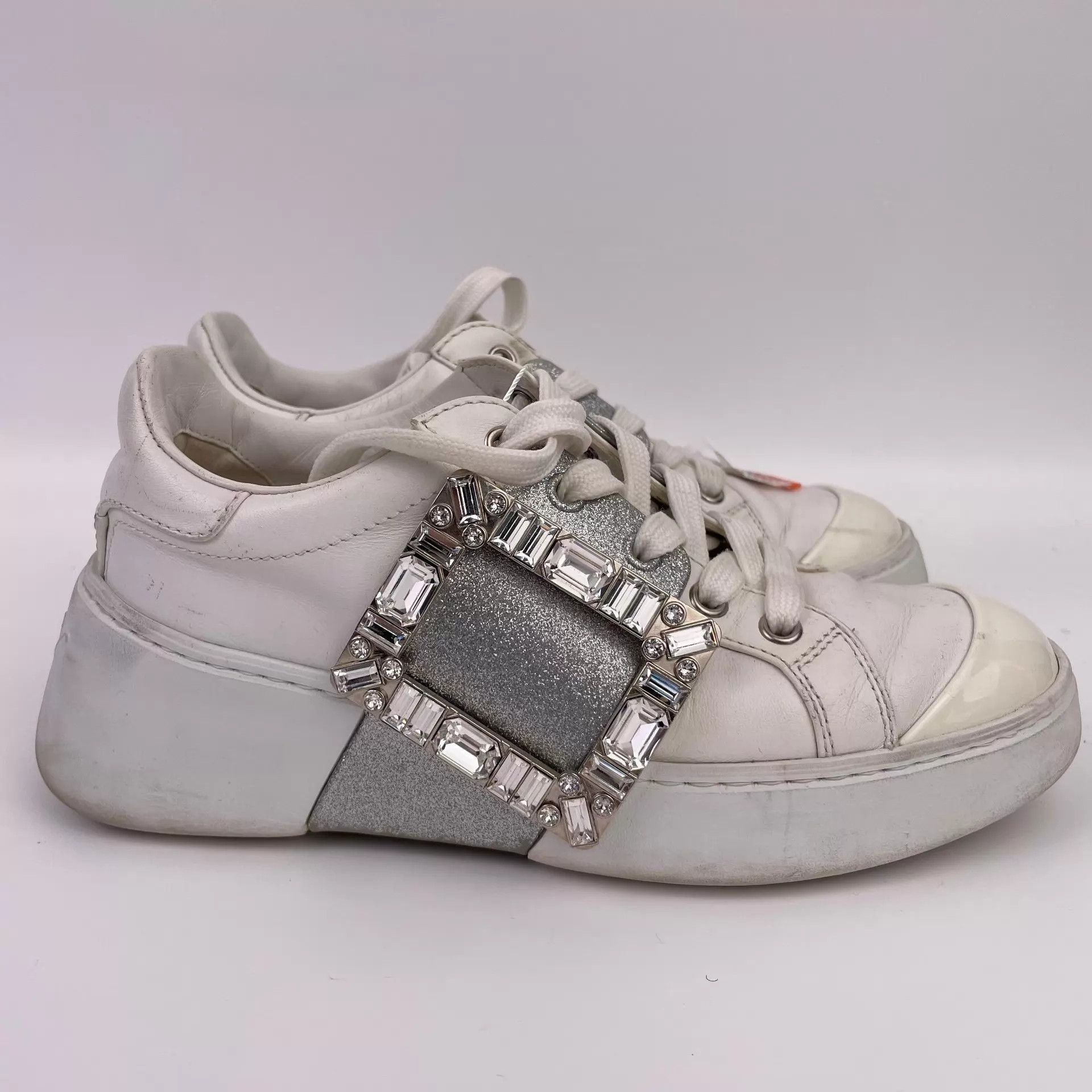 Roger Vivier RV Roger White Shoes Size US 4 / IT 34 - 8 Thumbnail