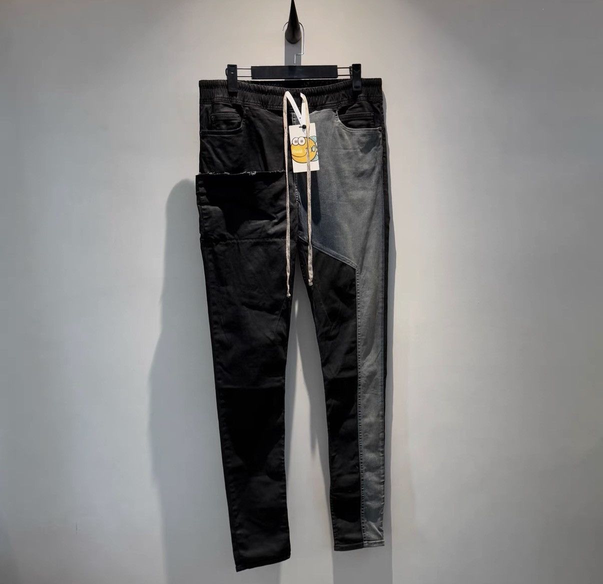 Rick Owens Rick Owens DRKSHDW Waxed Denim Paneled Classic Cargo Pants Size US 38 / EU 54 - 1 Thumbnail