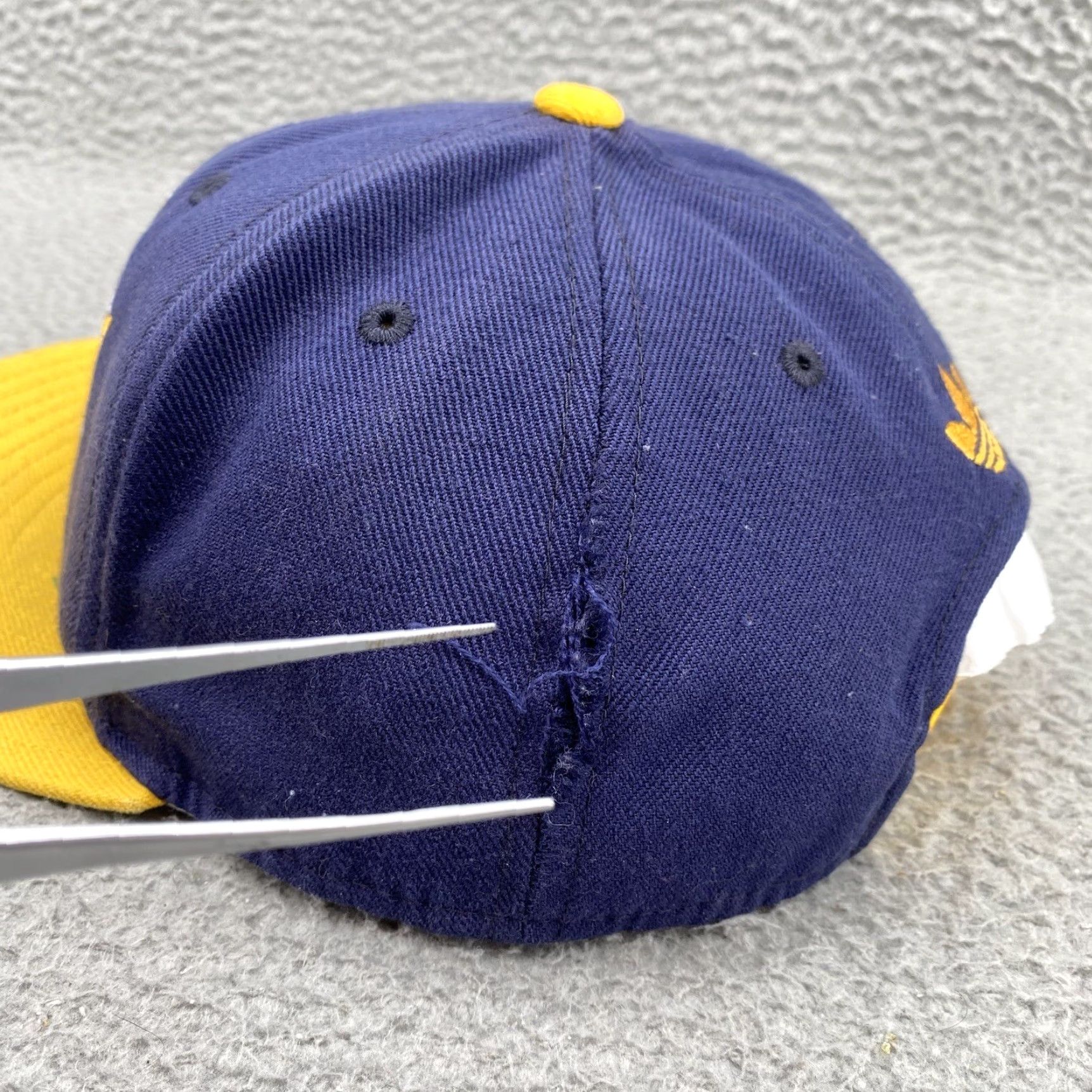 Adidas VINTAGE Adidas Utah Jazz Hat Cap Snap Back Wool Blend NBA Patch Logo Basketball Men's Size ONE SIZE - 5 Thumbnail