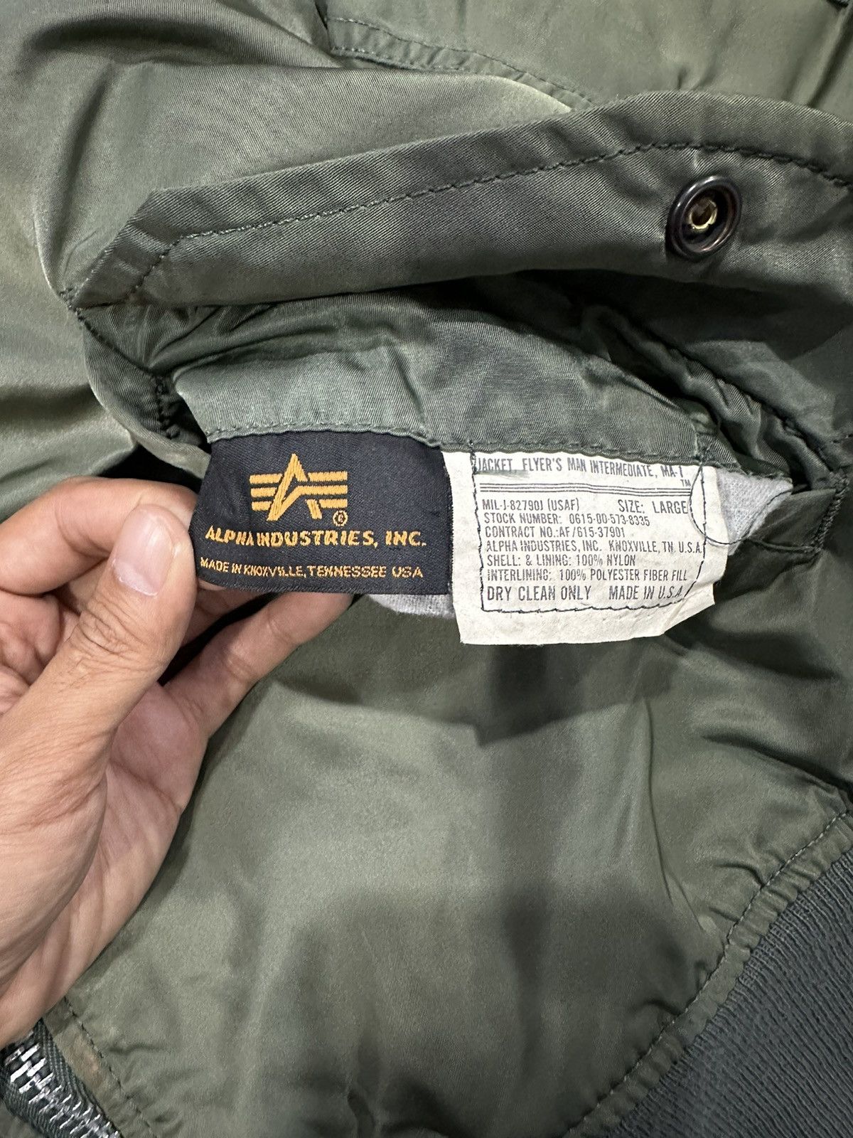 Alpha Industries Vintage ALPHA INDUSTRIES Reversible Bomber Jacket Size US L / EU 52-54 / 3 - 13 Thumbnail