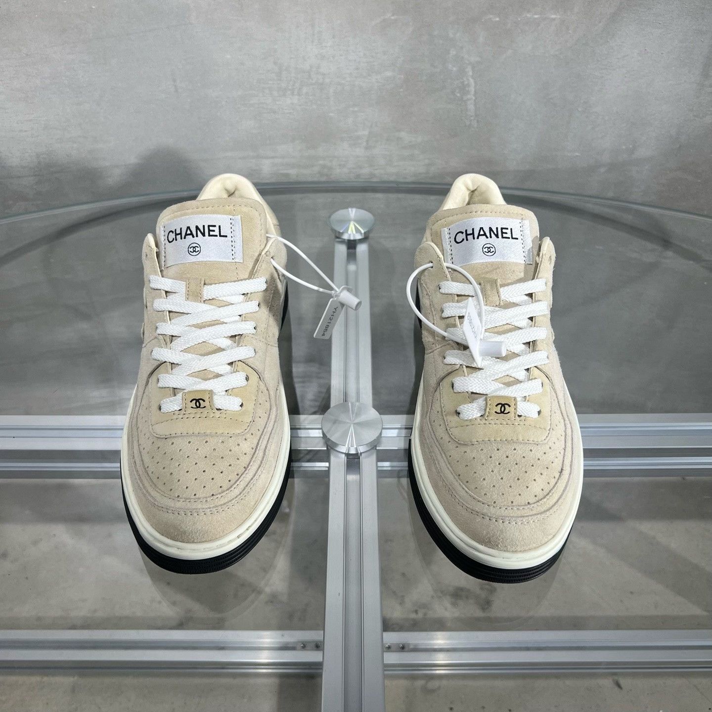 Chanel Chanel Brown Lowtop Sneakers it_38-5 Women Size US 8.5 / IT 38.5 - 1 Thumbnail