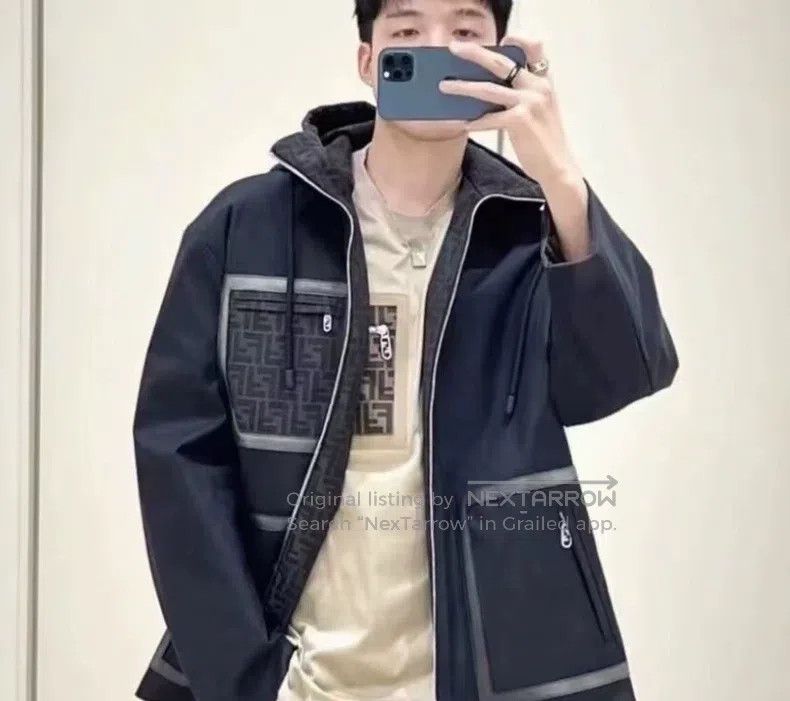 Fendi Fendi Black Logo Lining Monogram Print Hooded Zipper Leath Size US S / EU 44-46 / 1 - 8 Thumbnail