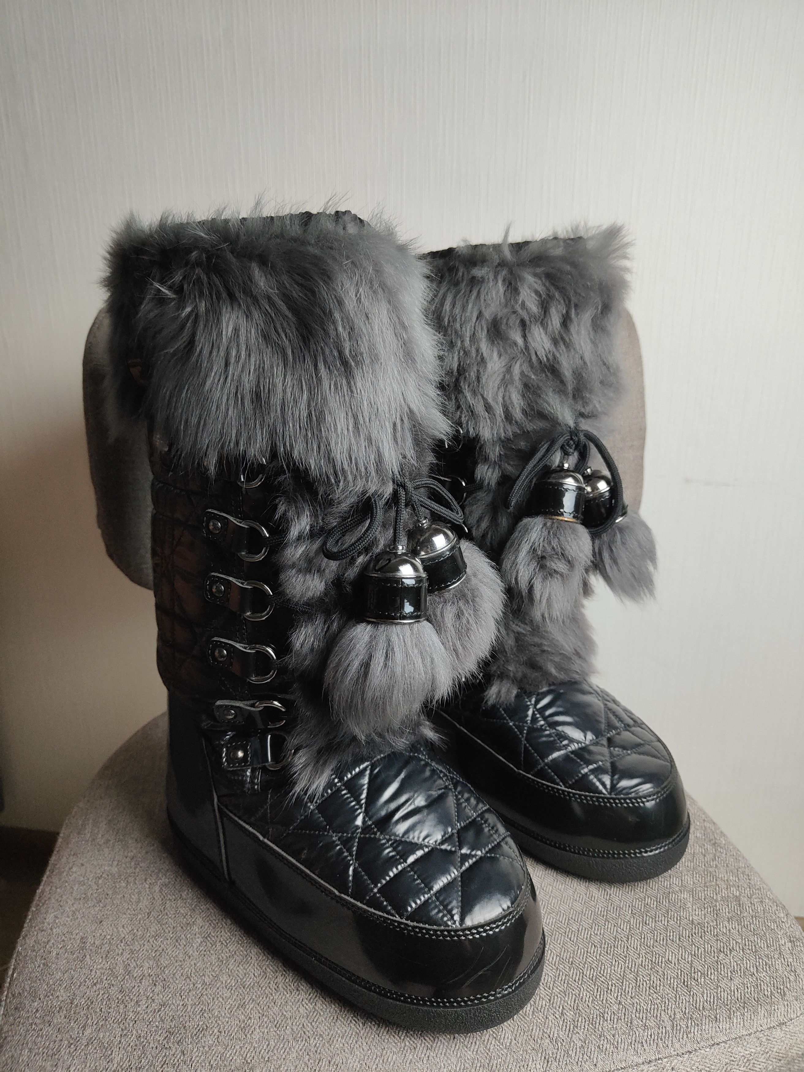 Dior Y2K Dior by John Galliano Massive Fur Quilted Snow Boots Size US 11 / IT 41 - 2 Thumbnail