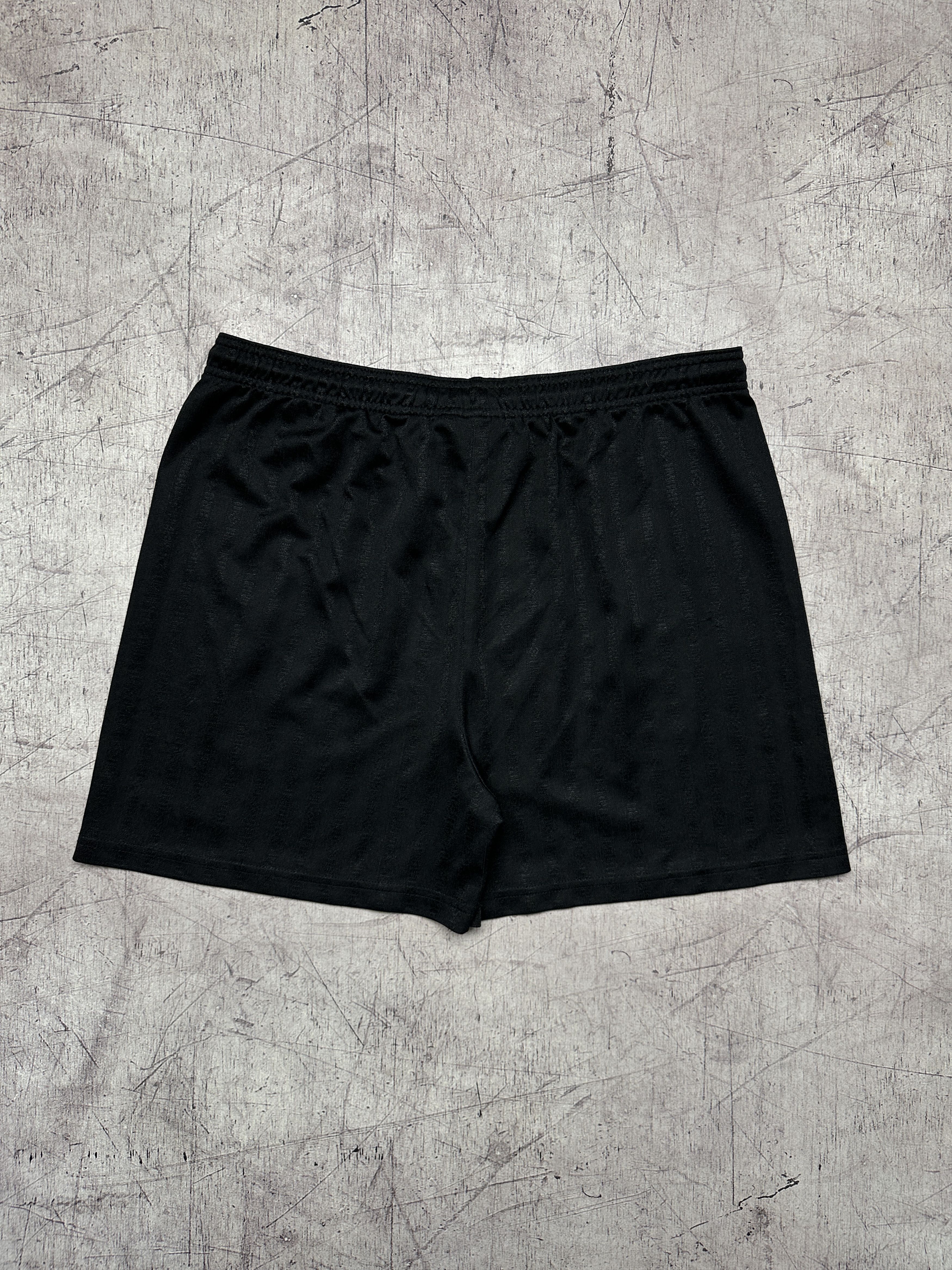 Umbro Umbro Vintage Mens Monogram Shorts Size US 34 / EU 50 - 8 Thumbnail