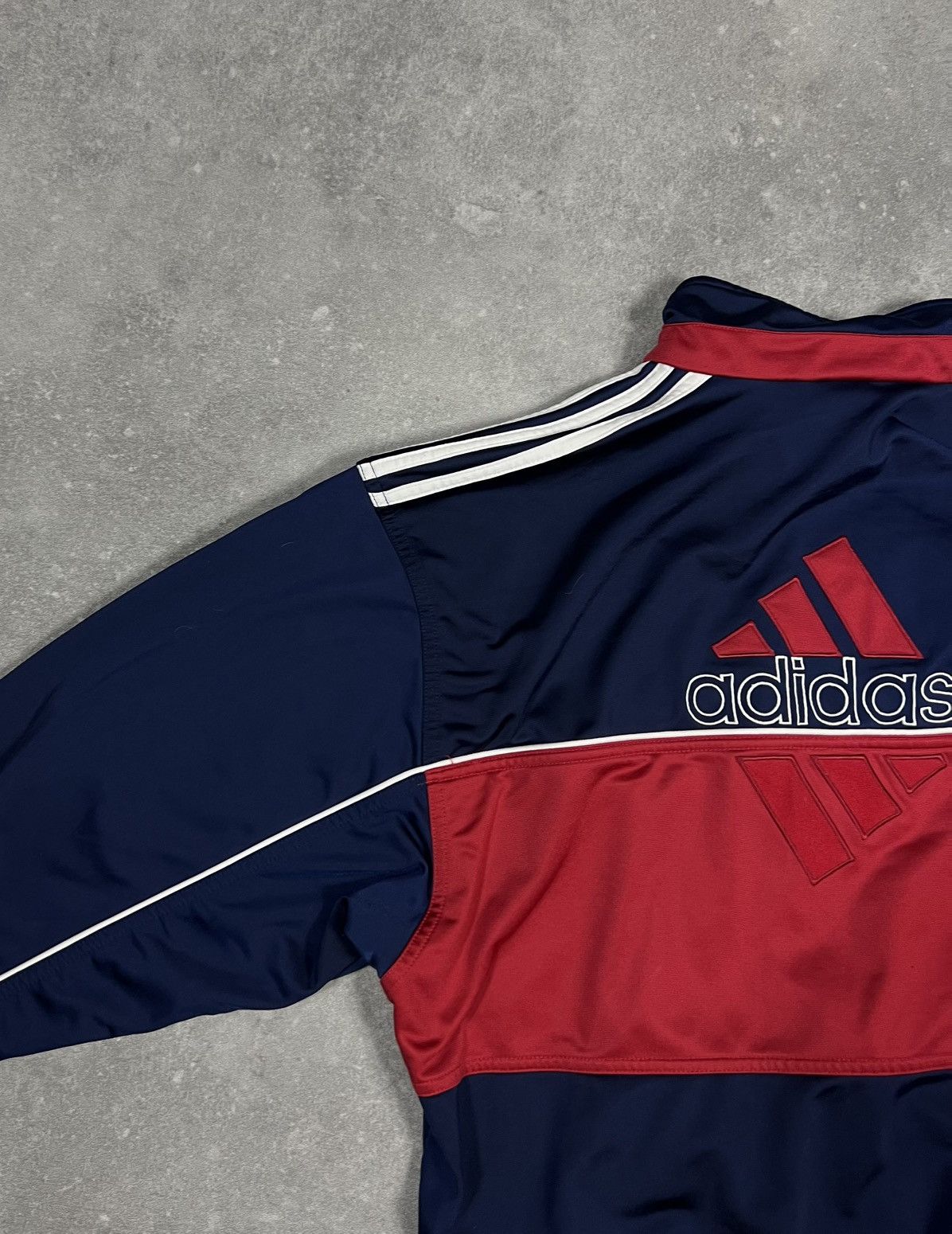 Adidas Rare Vintage Adidas Boxy Fit 90s / 00s Zip Sweatshirt Size US S / EU 44-46 / 1 - 5 Thumbnail