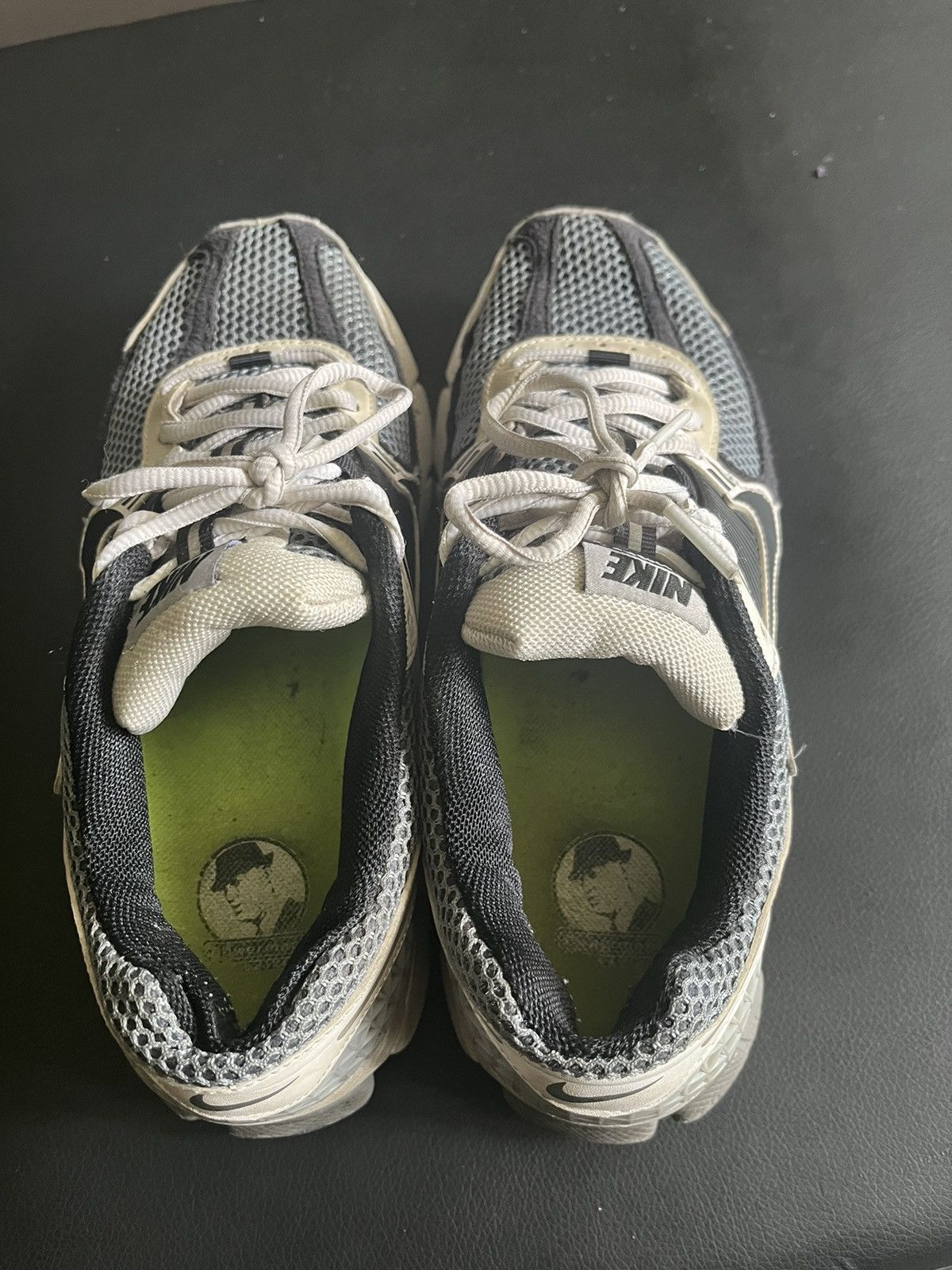 Nike NIKE Vomero 5 Size US 7 / EU 40 - 5 Thumbnail