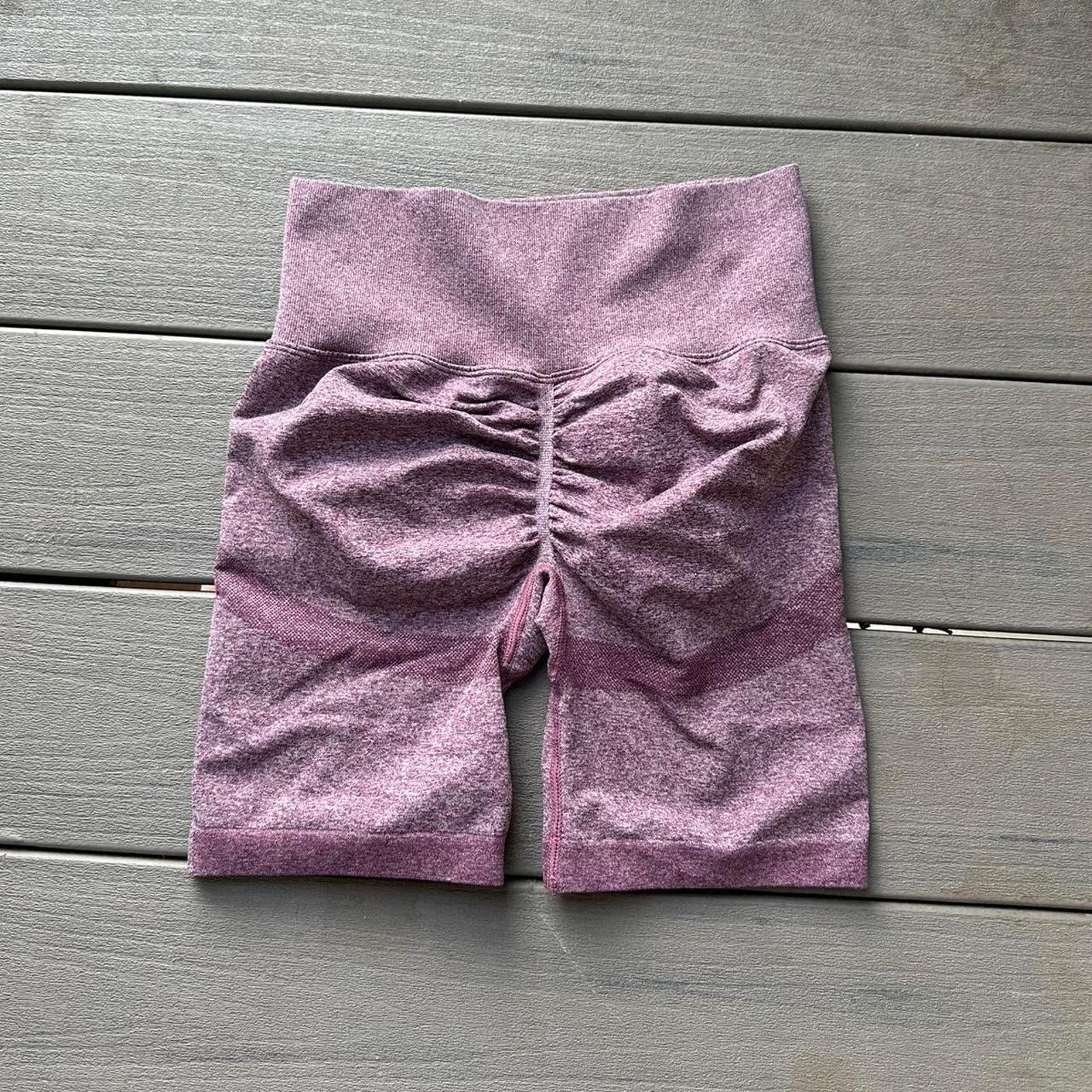 Other Large purple/pink shorts workout gym shorts Size 34" / US 12 / IT 48 - 3 Thumbnail