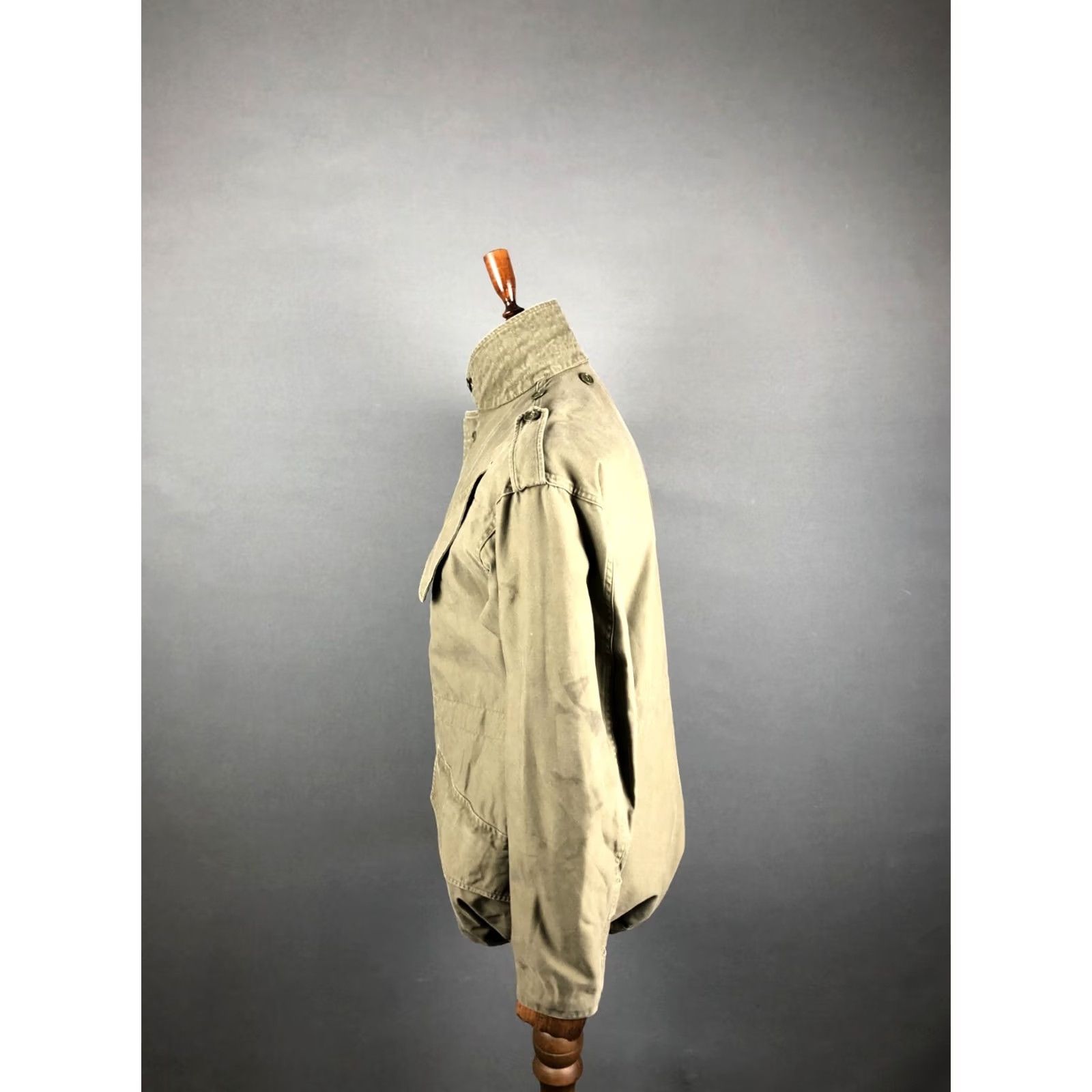 Olive Vintage Navy Military Jacket S Olive Green Cotton Front Pockets Epaulettes Mens Size S/M Vintage Military Jacket Size US S / EU 44-46 / 1 - 2 Thumbnail