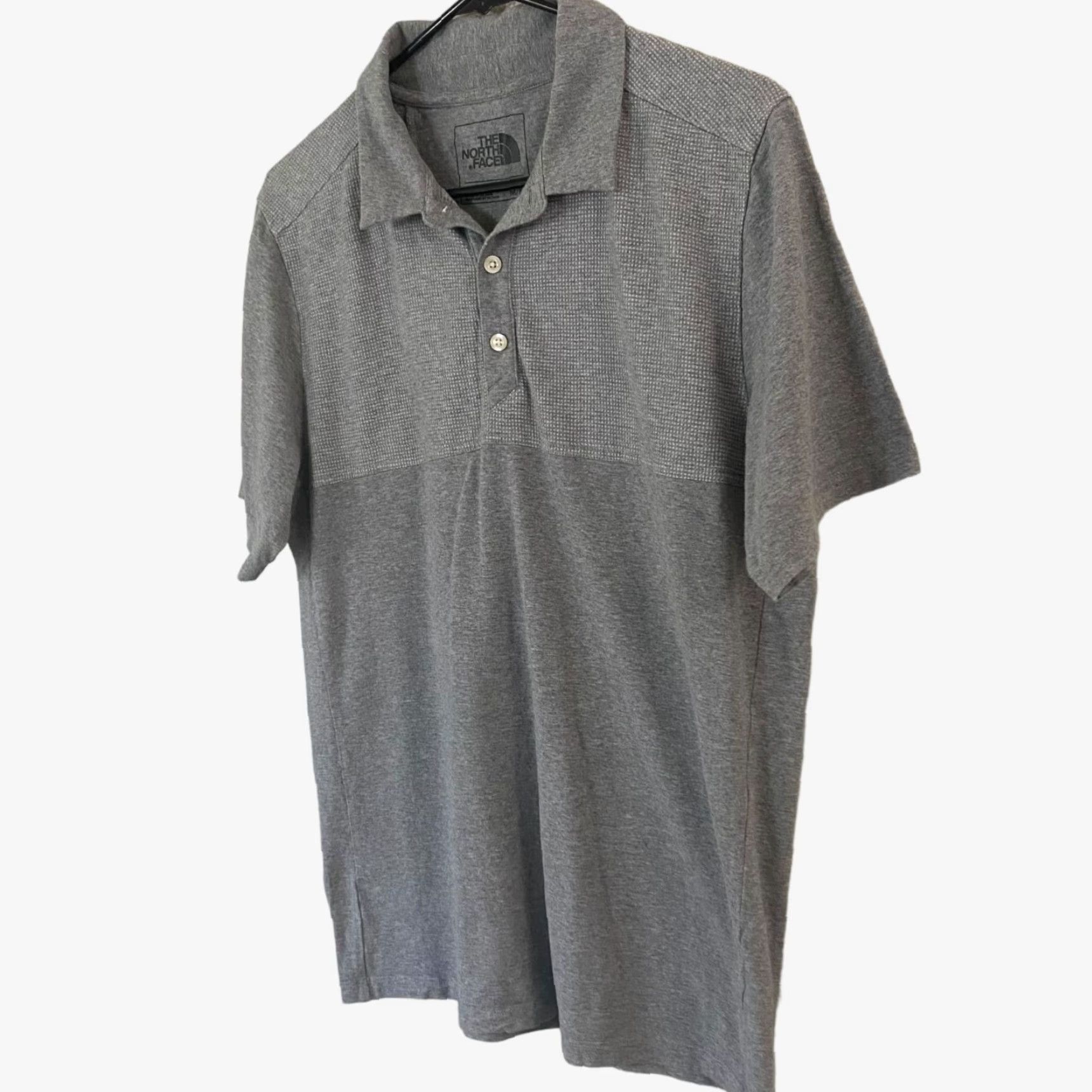 The North Face The North Face Polo Shirt Mens Medium Gray Short Sleeve Lightweight Outdoor Comfort Polo Shirt Size US M / EU 48-50 / 2 - 2 Thumbnail
