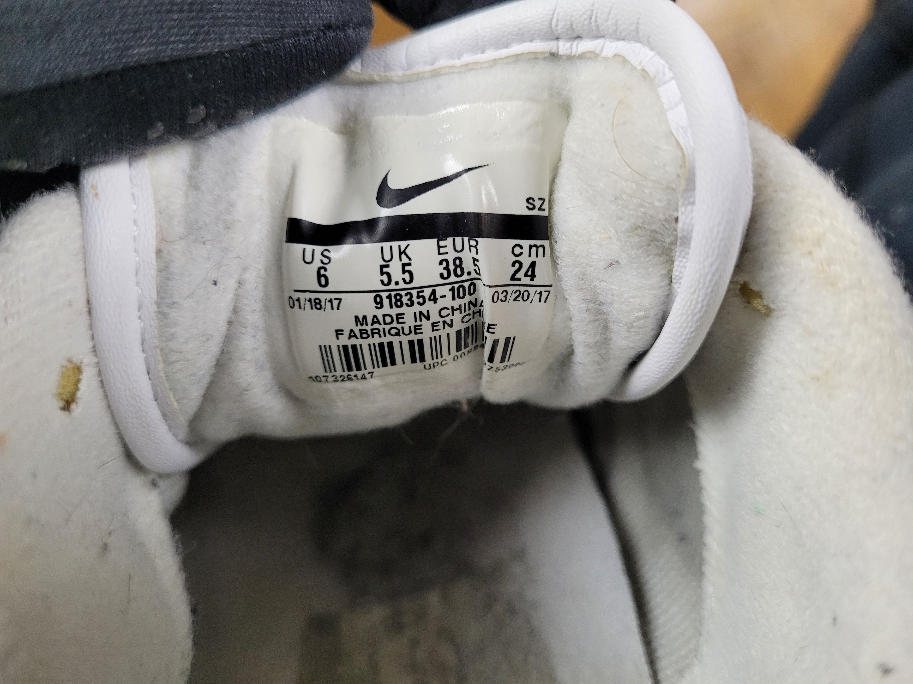 Nike Vintage Nike Air Max 1 Premium Jewel Small Swoosh Raiders LA Size US 6 / IT 36 - 9 Thumbnail