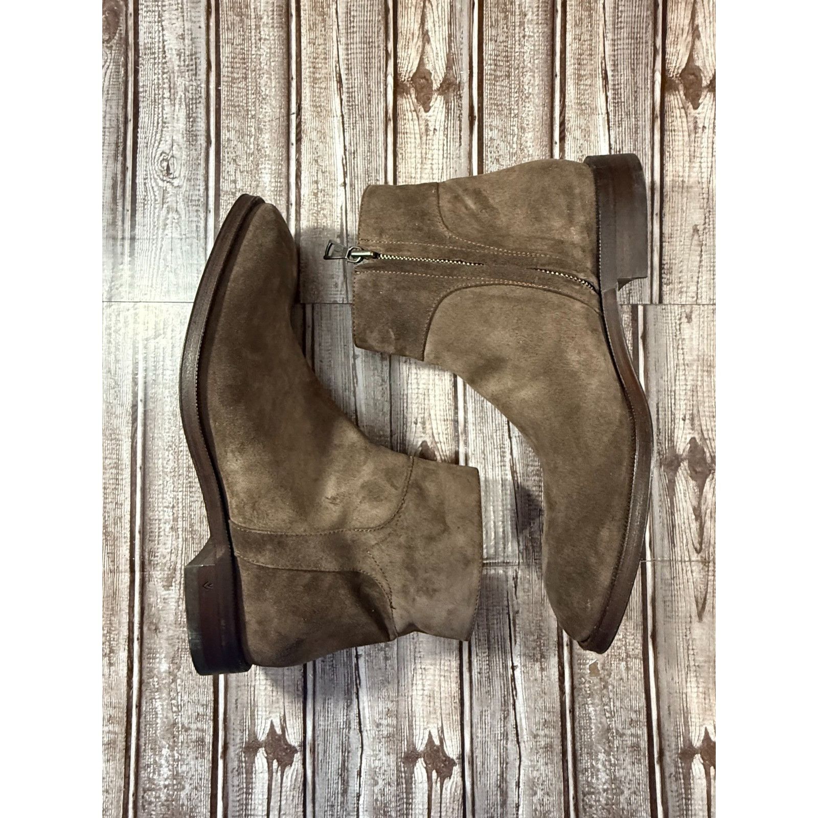 Other John Varvatos Fleetwood Chelsea Leather Boots size 11 color Size US 11 / IT 41 - 1 Thumbnail