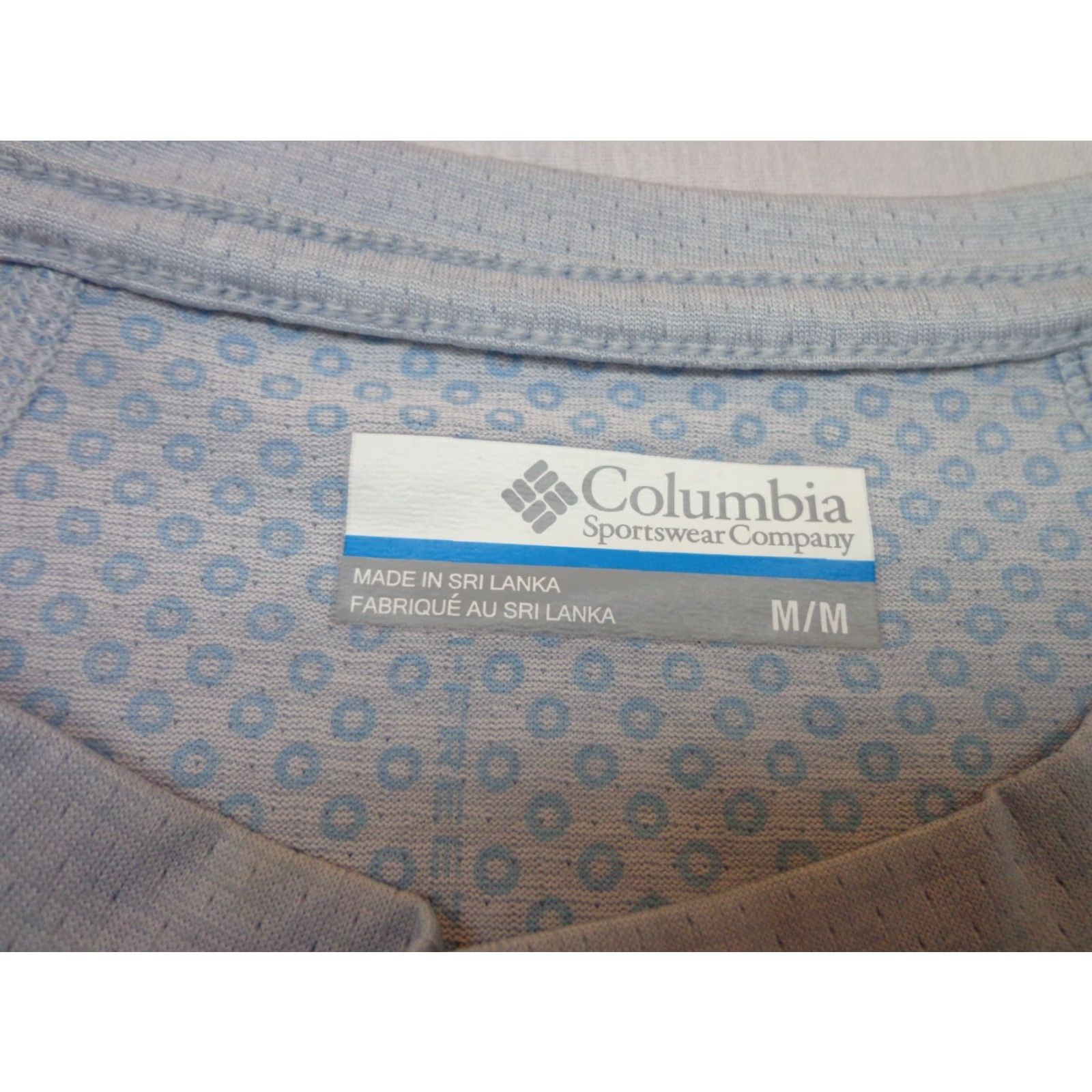 Vintage Columbia Shirt Women M Gray Polyester Logo Crew Neck Short Sleeve T-Shirt All Seasons Casual Regular Fabric Charcoal Logo Most Common Keywords Size M / US 6-8 / IT 42-44 - 4 Thumbnail