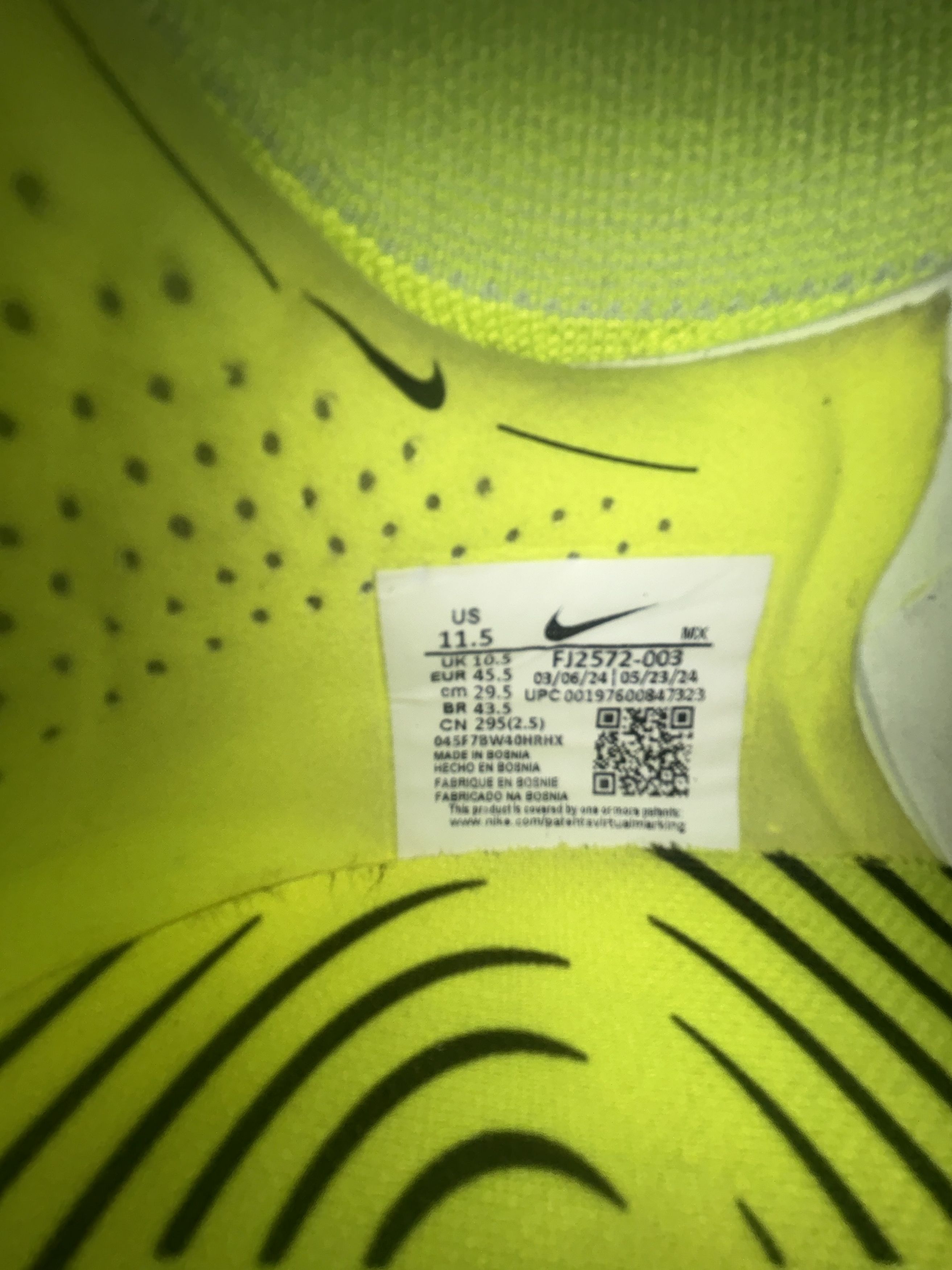 Nike Nike Men’s Phantom Luna 2 Pro FG Size US 11.5 / EU 44-45 - 5 Thumbnail