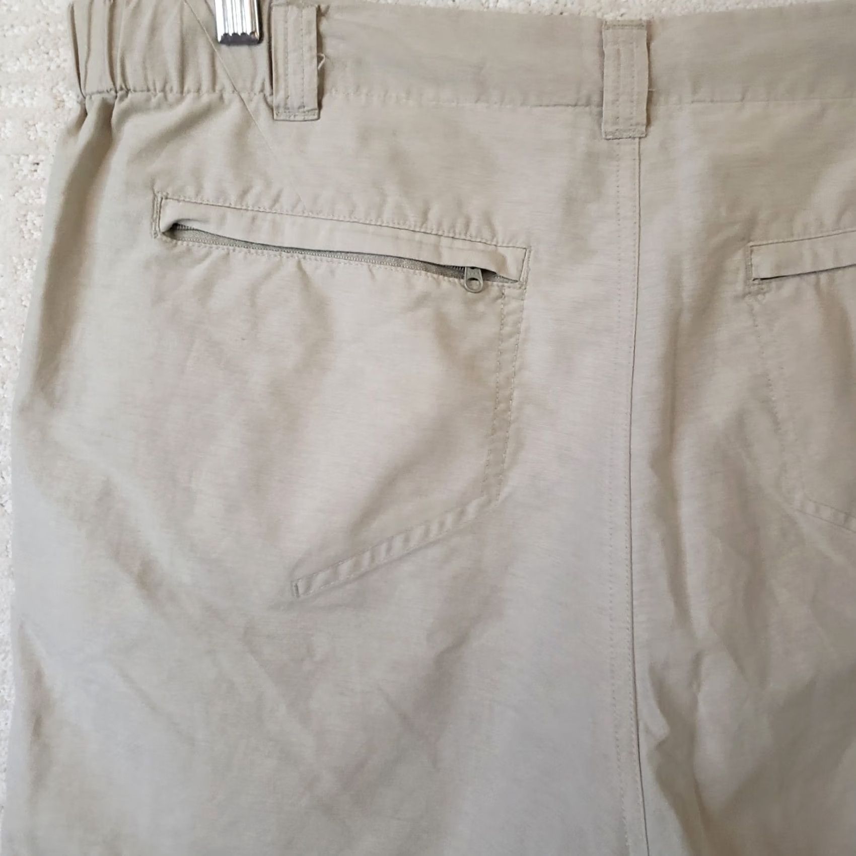 Vintage Woolrich Shorts Men's 36 Beige Zip Front 9in Inseam 5-Pocket Cargo Casual Travel Cotton Nylon Sun American Mens Size US 36 / EU 52 - 6 Thumbnail