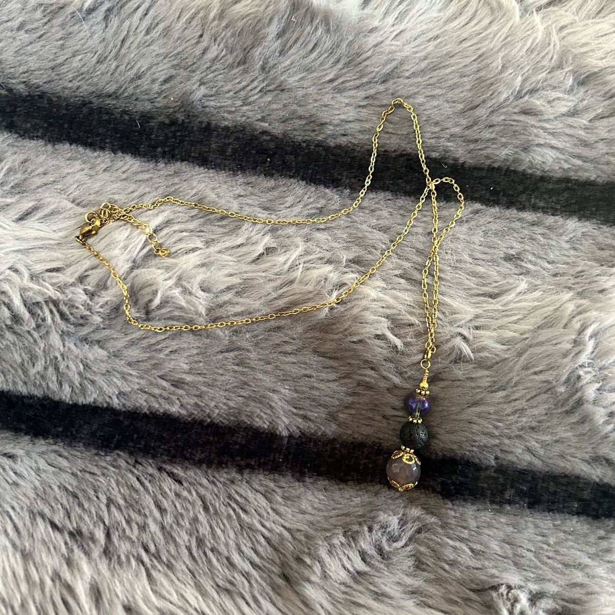 Handmade Handcrafted aura quartz basalt dyed faceted agate necklace Size ONE SIZE - 6 Thumbnail