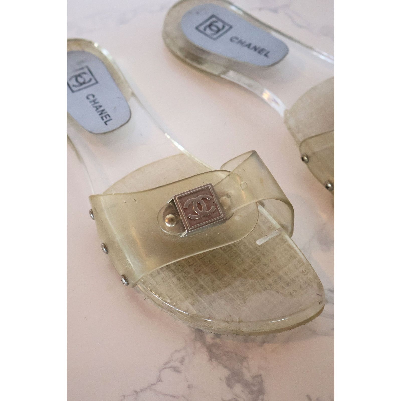 Chanel Vintage CHANEL Clear Interlocking CC Logo PVC Slides Size US 10 / IT 40 - 6 Thumbnail