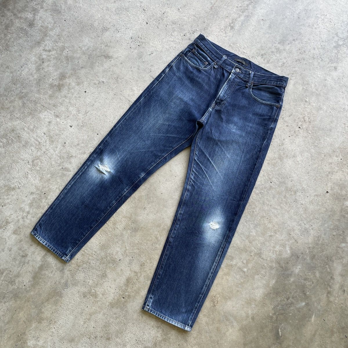 Japanese Brand Vintage Japanese Distressed Jeans Faded Denim Pants W32 Size US 32 / EU 48 - 2 Thumbnail