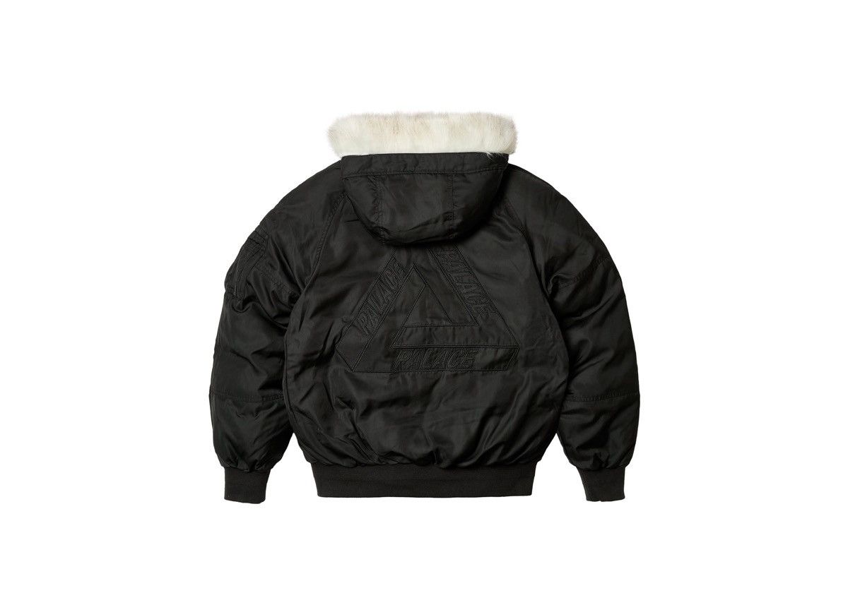 Palace Palace P2B Cargo Parka in Black, Faux Fur Men’s Size Medium Size US M / EU 48-50 / 2 - 5 Thumbnail