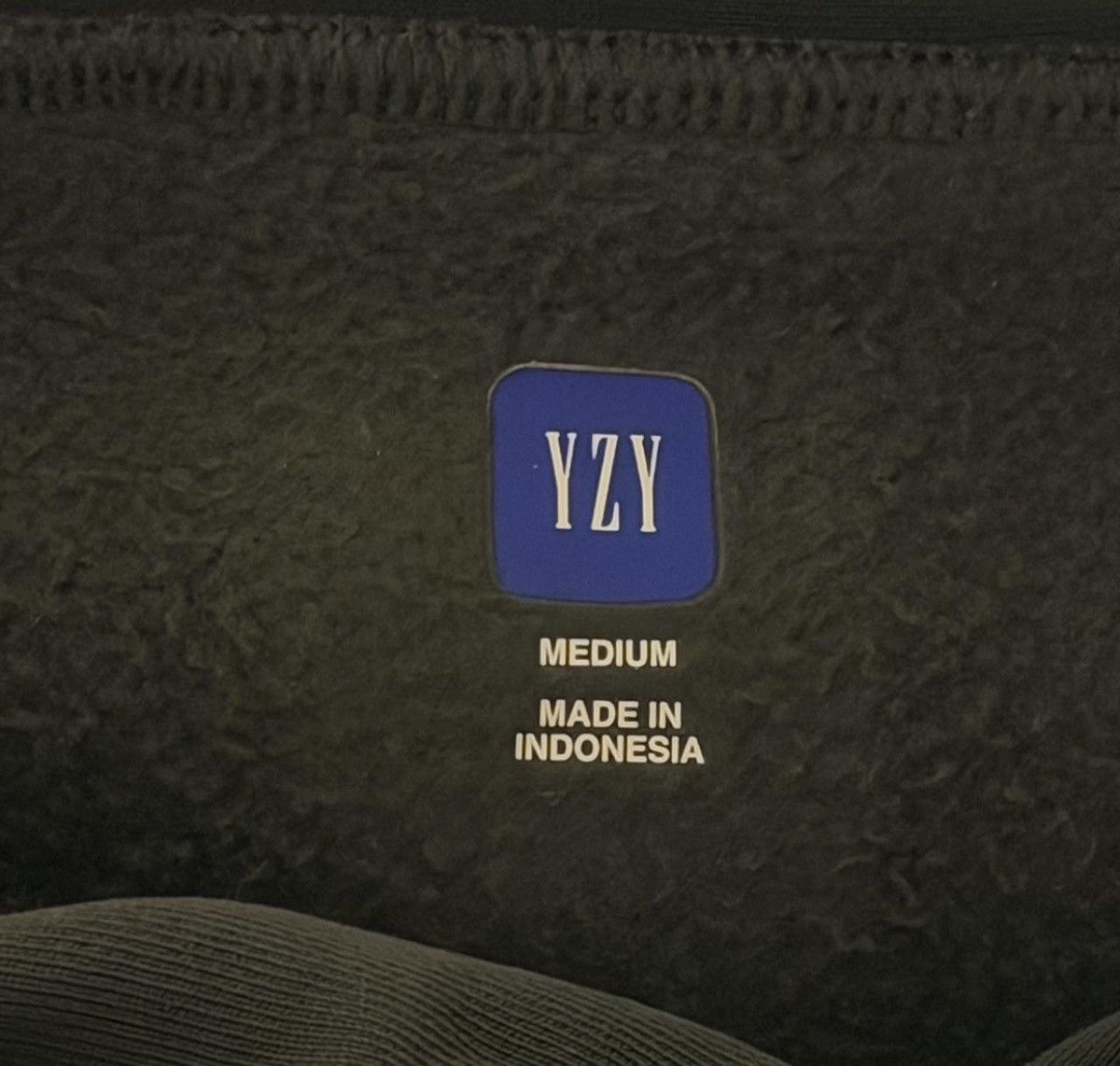 Gap × Yeezy yeezy gap mock neck sweater Size US M / EU 48-50 / 2 - 3 Thumbnail