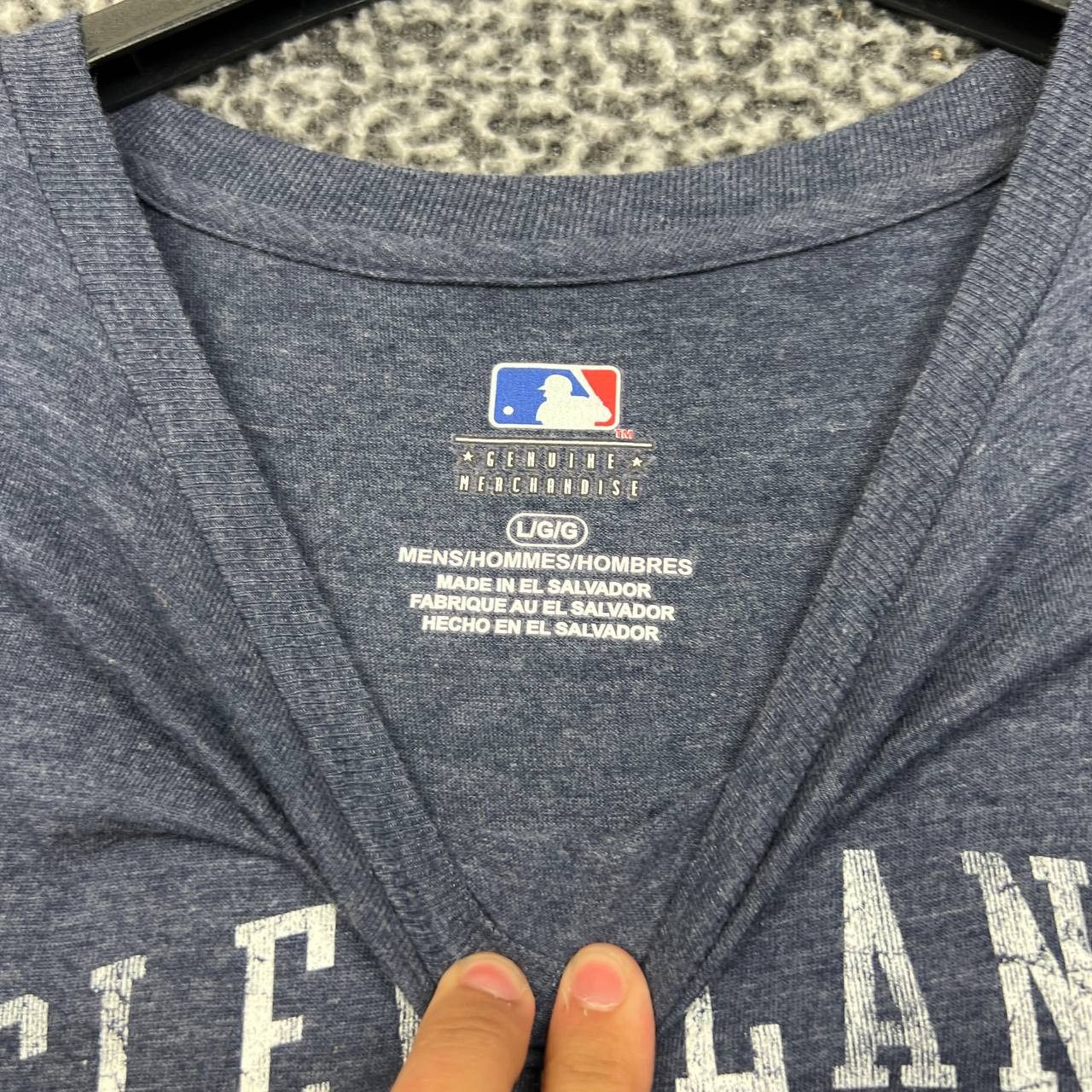 MLB Cleveland Indians Guardians Shirt Men Large MLB New L Size US L / EU 52-54 / 3 - 4 Thumbnail