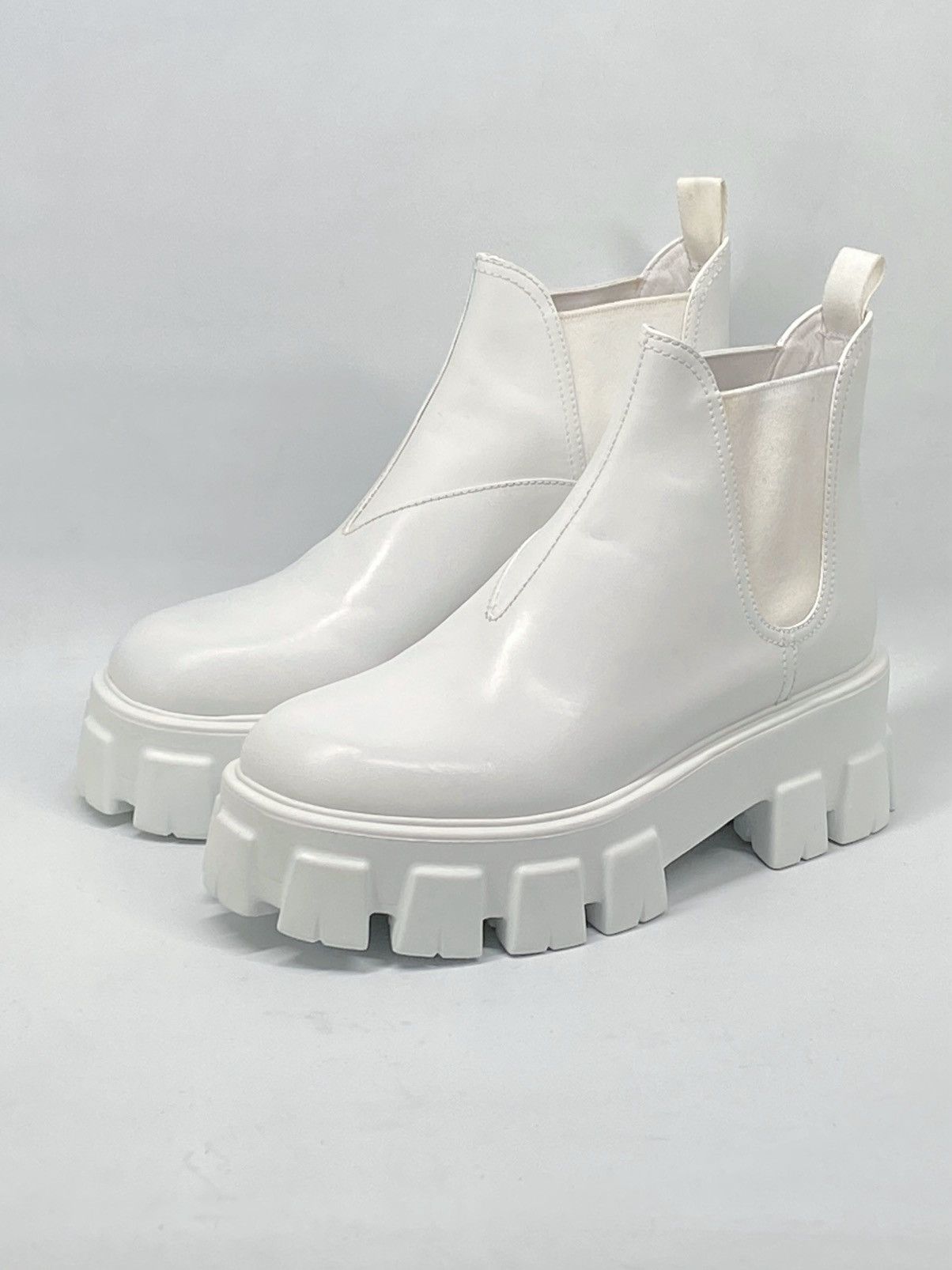 Prada Prada Monolith Leather Lug-Sole Chelsea Boots size 39 Size US 9 / IT 39 - 1 Thumbnail
