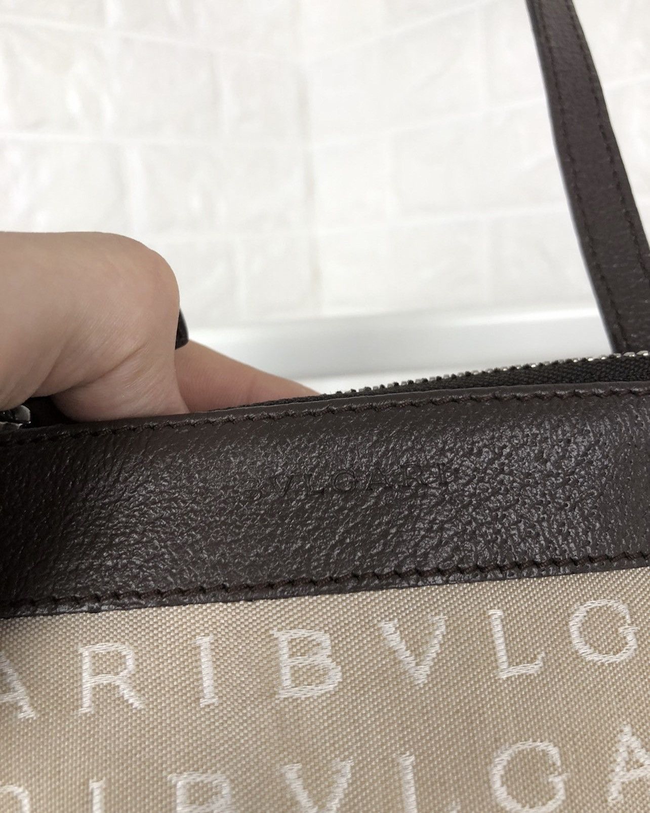Bvlgari Bvlgari Logomania 22588 Women's Canvas Shoulder Bag Beige Size ONE SIZE - 7 Thumbnail