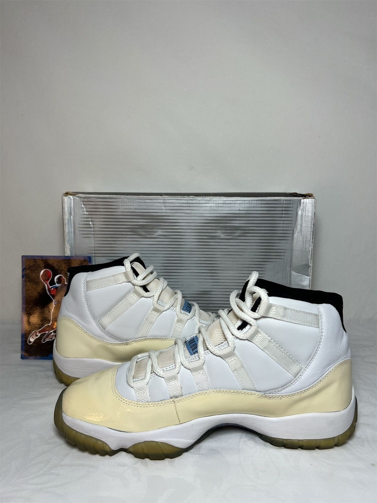 Jordan Brand Air Jordan 11 Retro Columbia Size US 10.5 / EU 43-44 - 5 Thumbnail