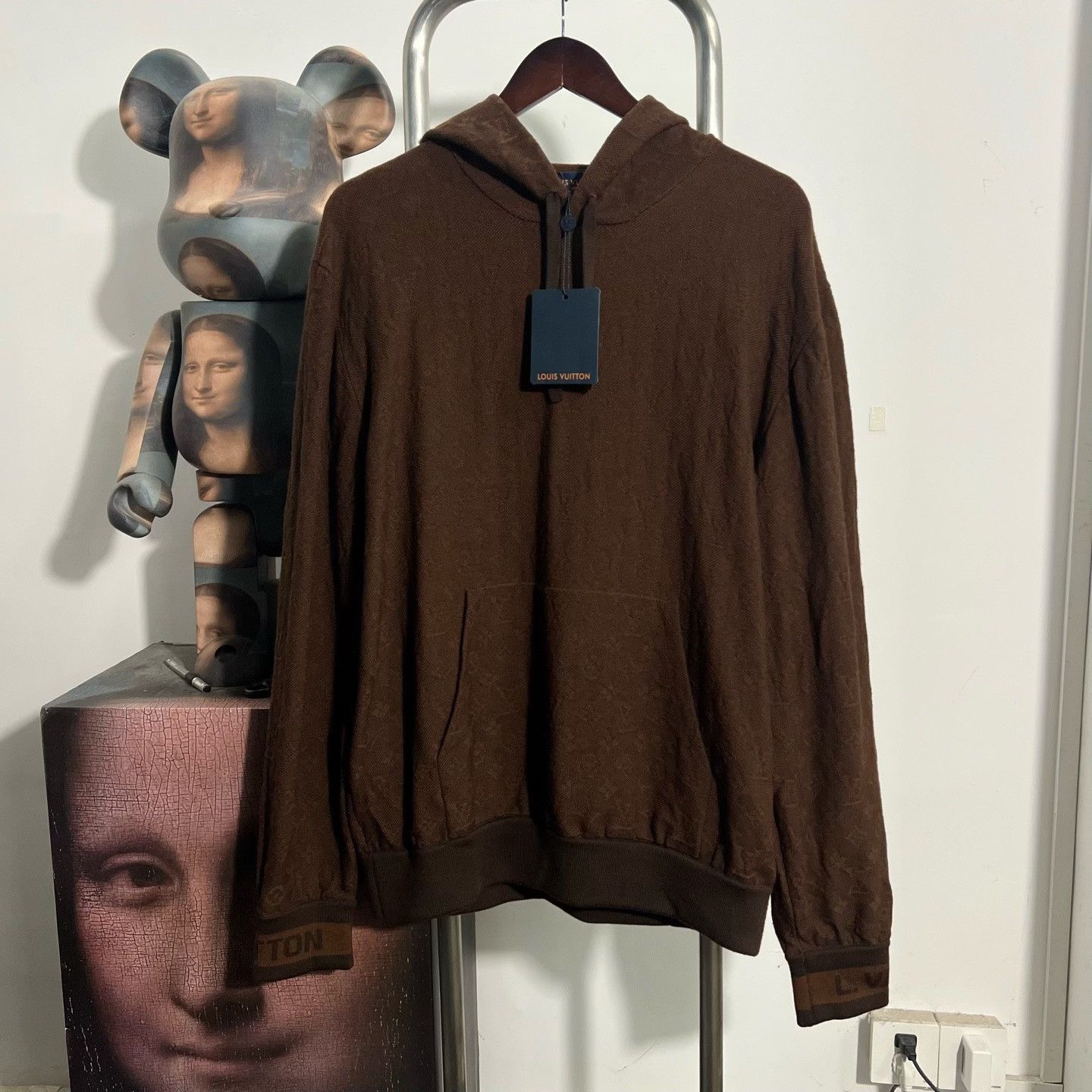 Louis Vuitton Louis Vuitton Brown Hoodie l Men Size US L / EU 52-54 / 3 - 1 Thumbnail