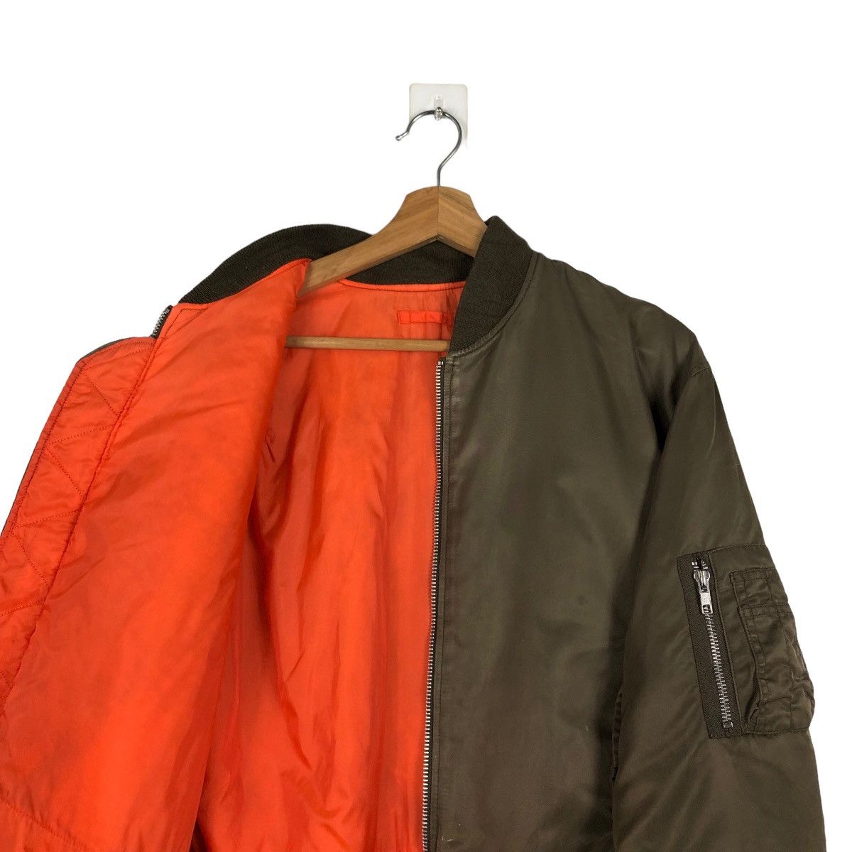 Japanese Brand 🔥90’s RIOT RIOT BOMBER JACKET MILITARY UNIQLO JAPAN Size US M / EU 48-50 / 2 - 10 Thumbnail