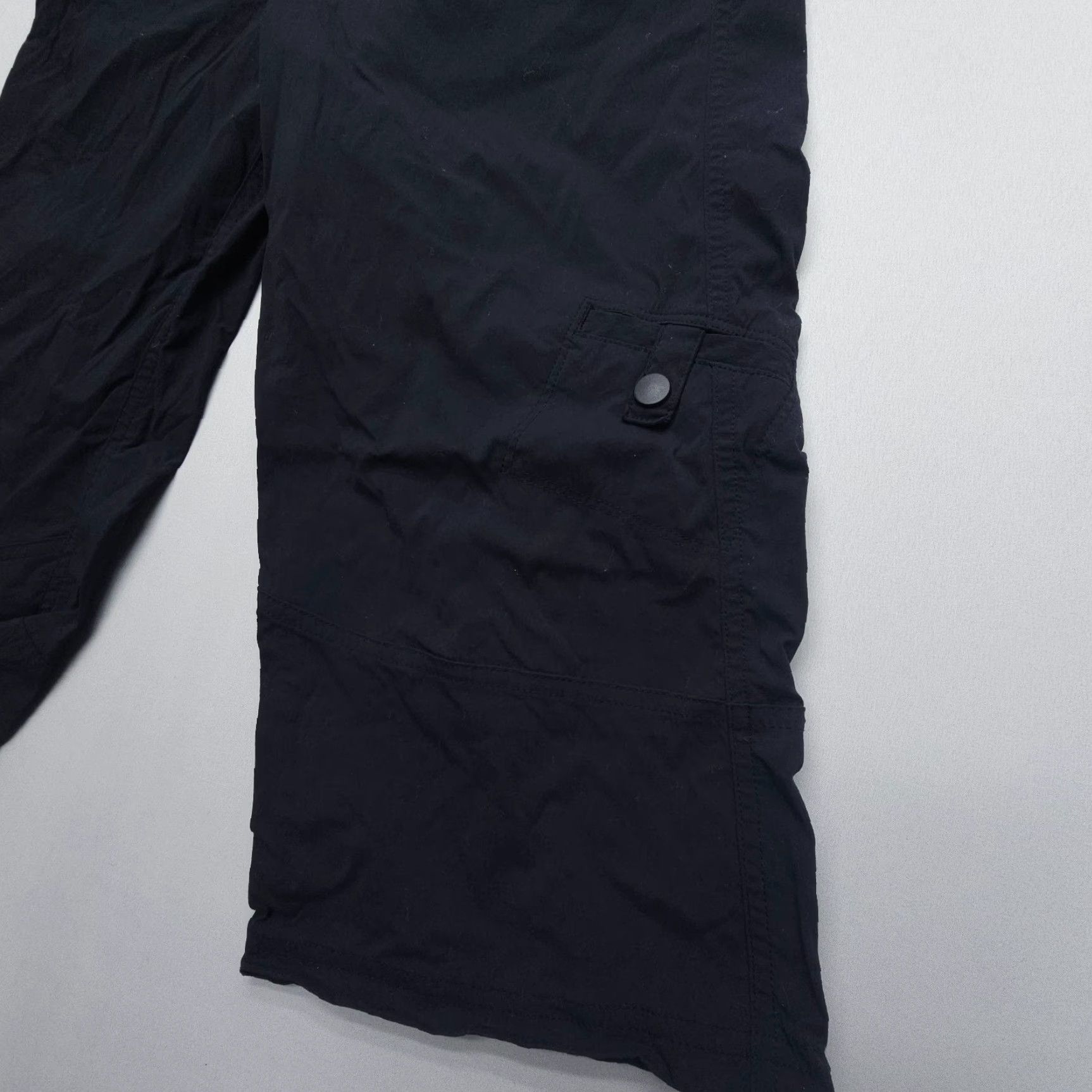 Royal Robbins VINTAGE Royal Robbins Capri Hiking Pants Womens 4 Black Light Mini Cargo Pocket Y2K Gorp Size 28" / US 6 / IT 42 - 4 Thumbnail
