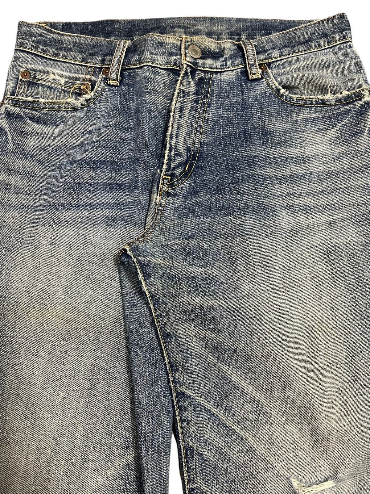 Uniqlo Vintage Japanese Uniqlo Blue Faded Wash Style Jeans Size US 30 / EU 46 - 4 Thumbnail
